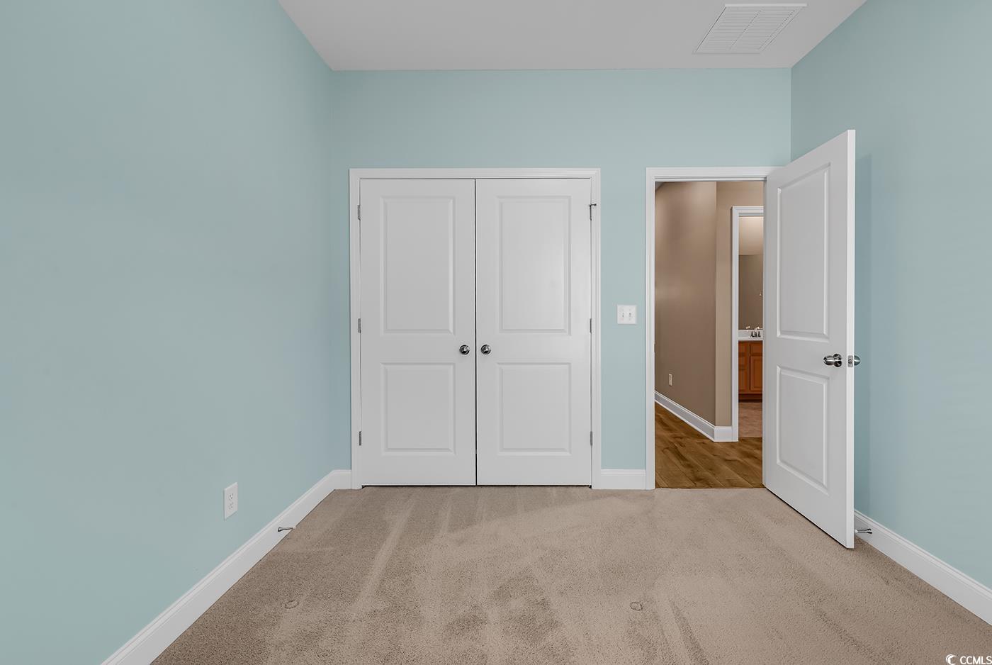 141 Southgate Ct. Property Photo 23