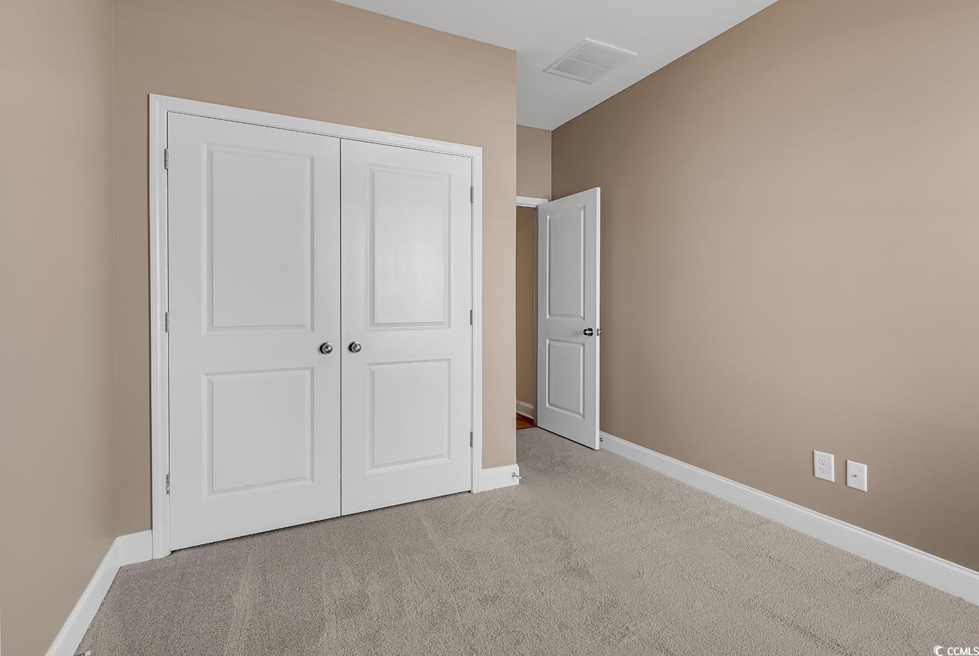 141 Southgate Ct. Property Photo 26