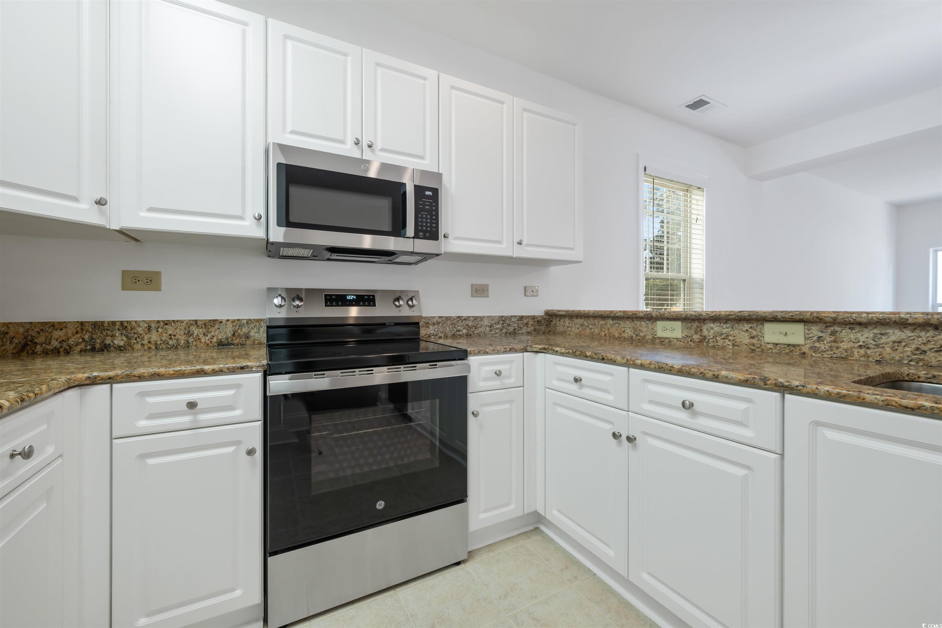 1025 World Tour Blvd. Property Photo 9