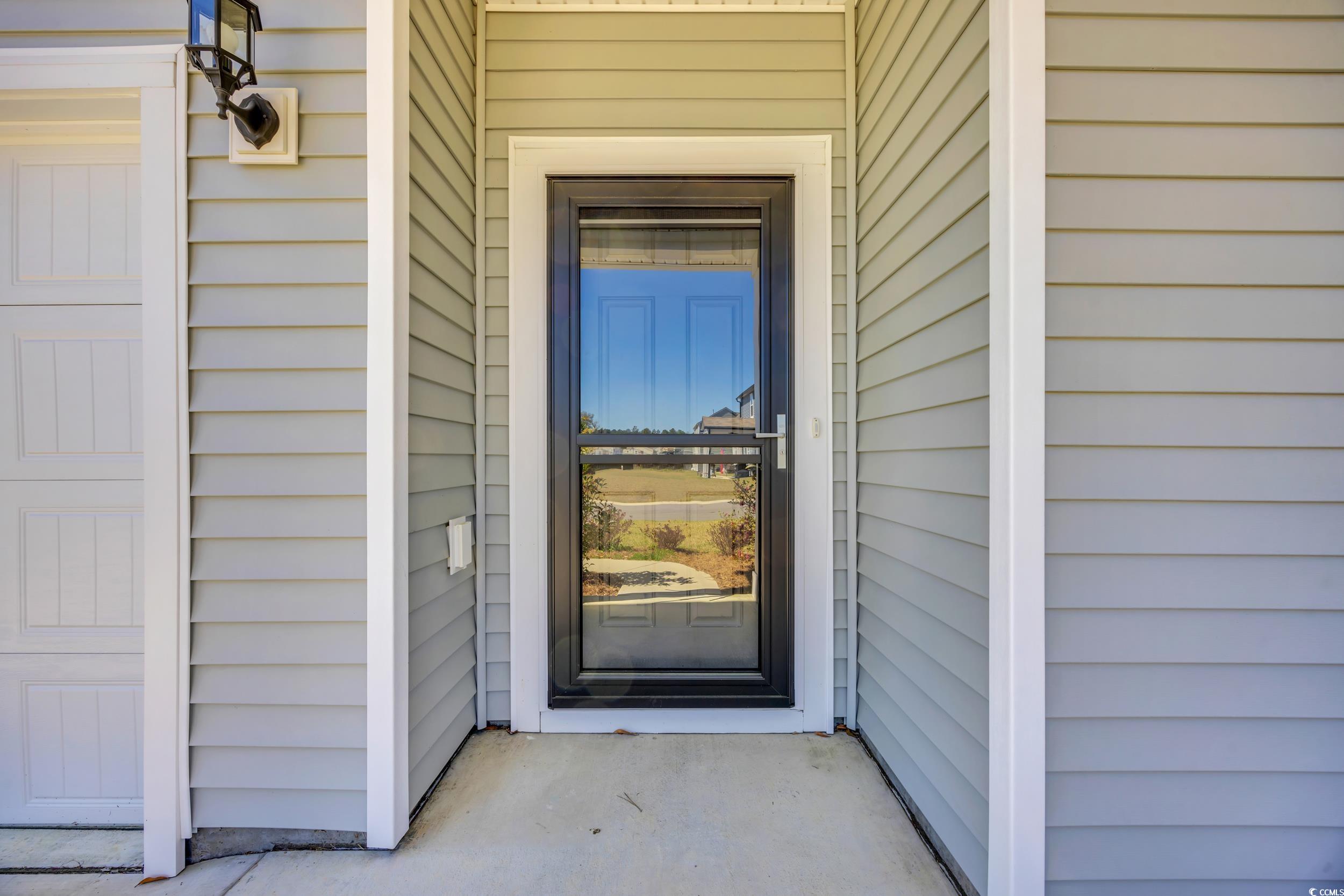 3304 Candytuft Dr. Property Photo 5