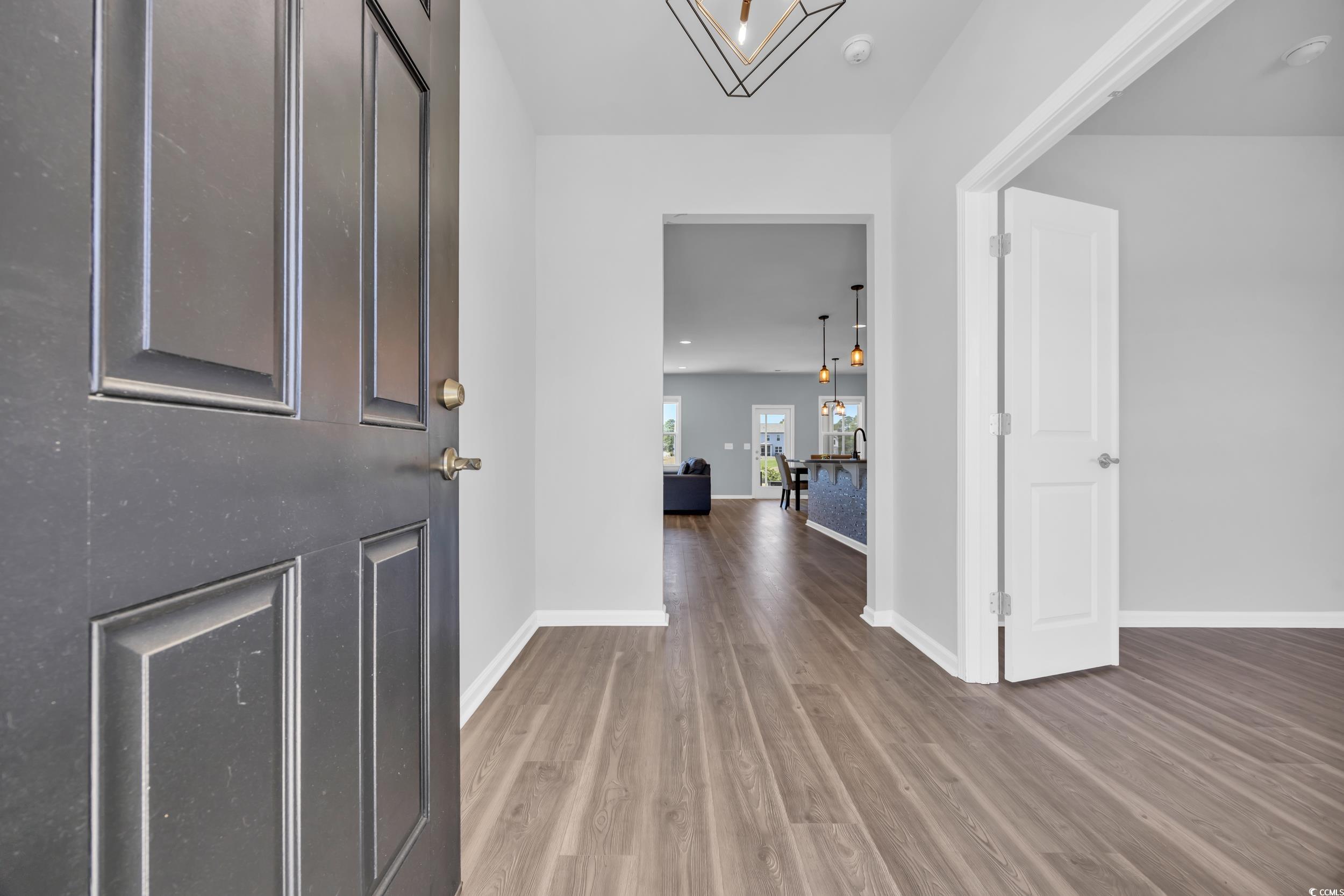 3304 Candytuft Dr. Property Photo 6