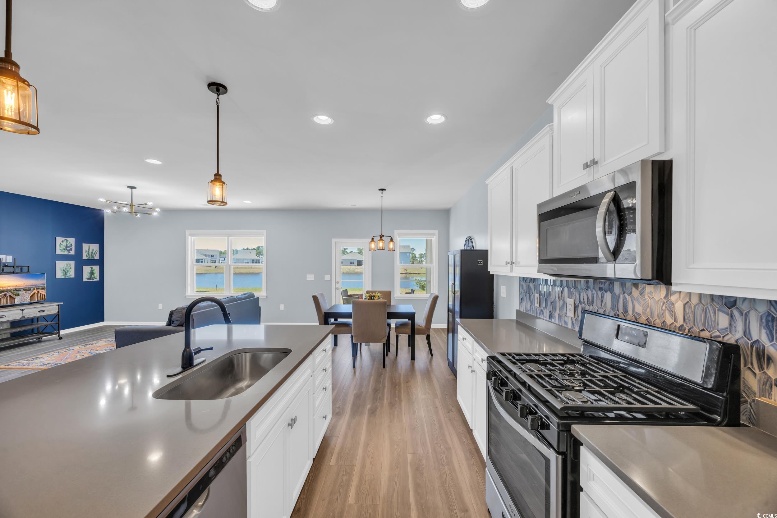 3304 Candytuft Dr. Property Photo 13