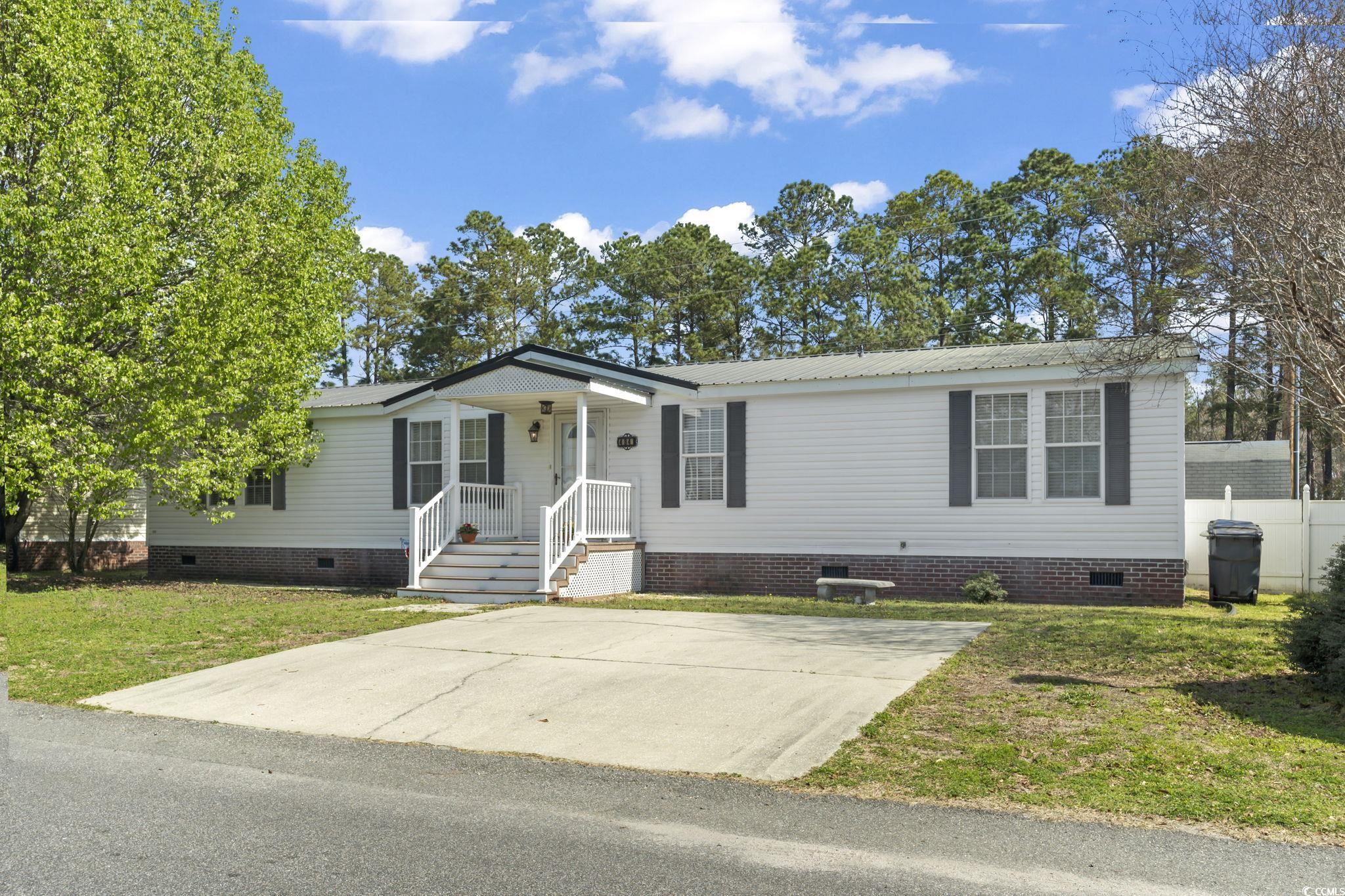 484 Waccamaw Pines Dr. Property Photo