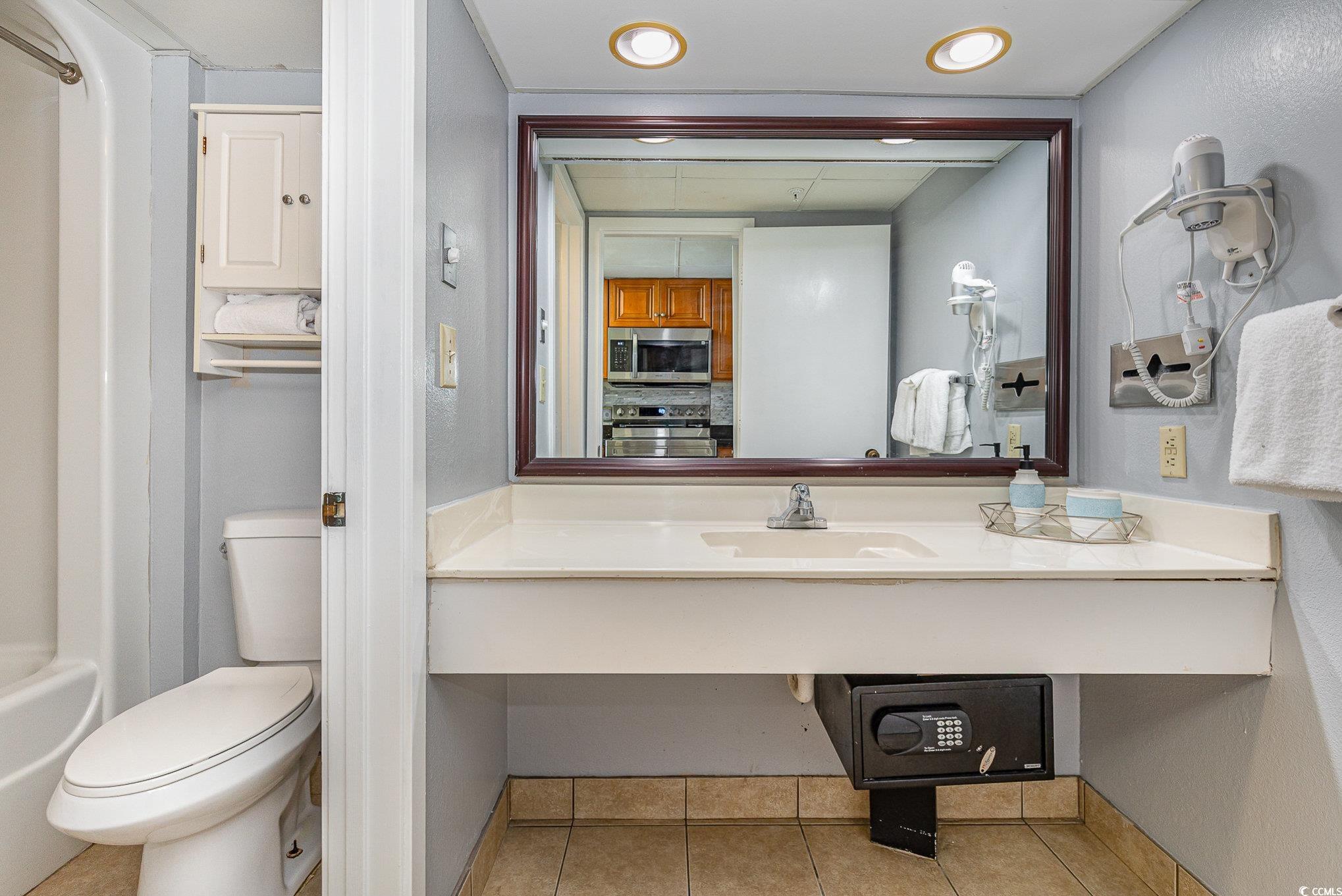 1501 S Ocean Blvd. Property Photo 18