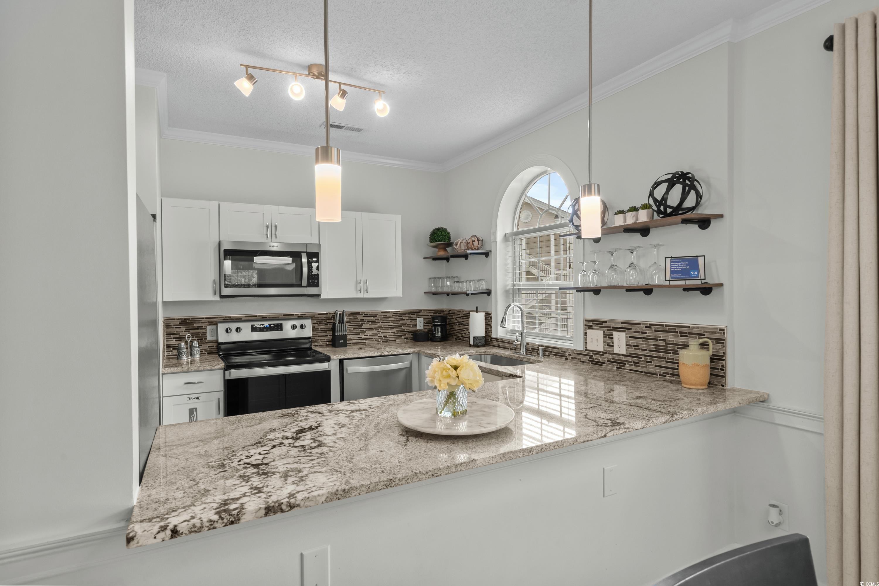 4787 Wild Iris Dr. Property Photo 6