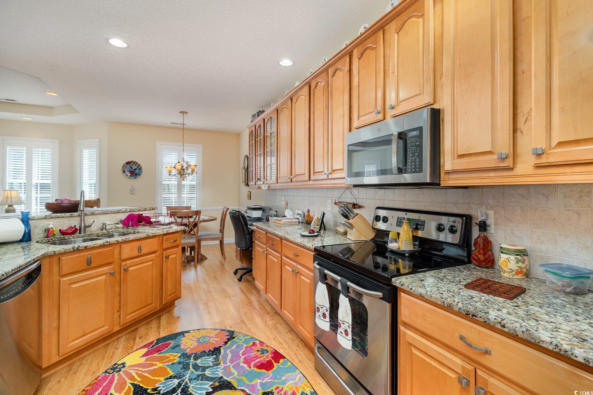951 Foxtail Dr. Property Photo 13