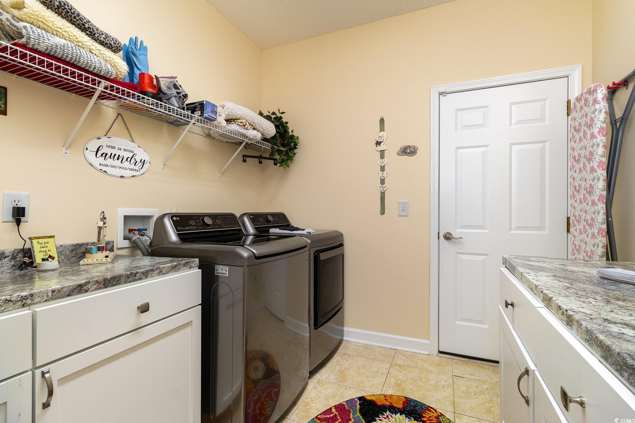 951 Foxtail Dr. Property Photo 25