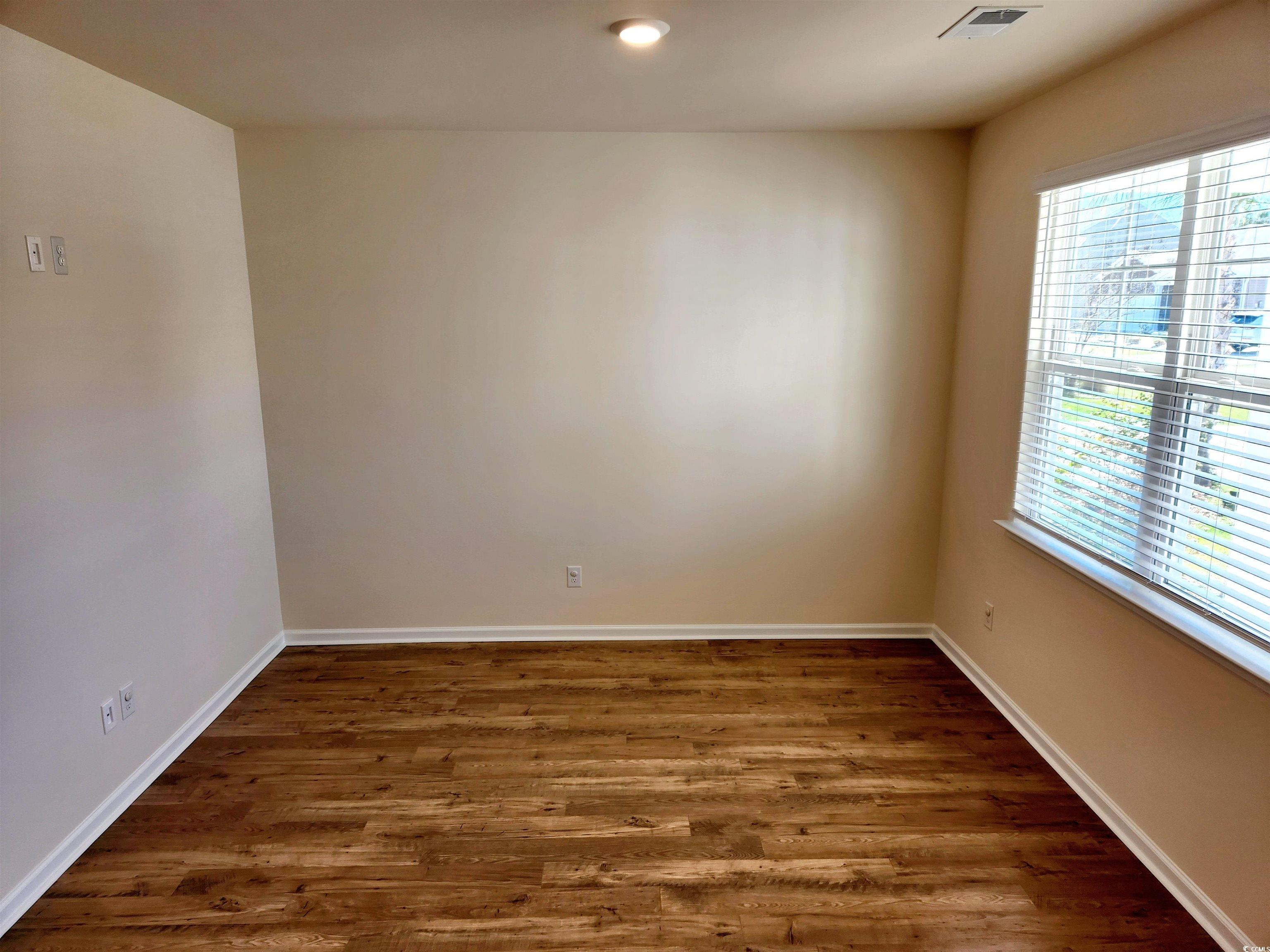 5088 Wavering Place Loop Property Photo 7