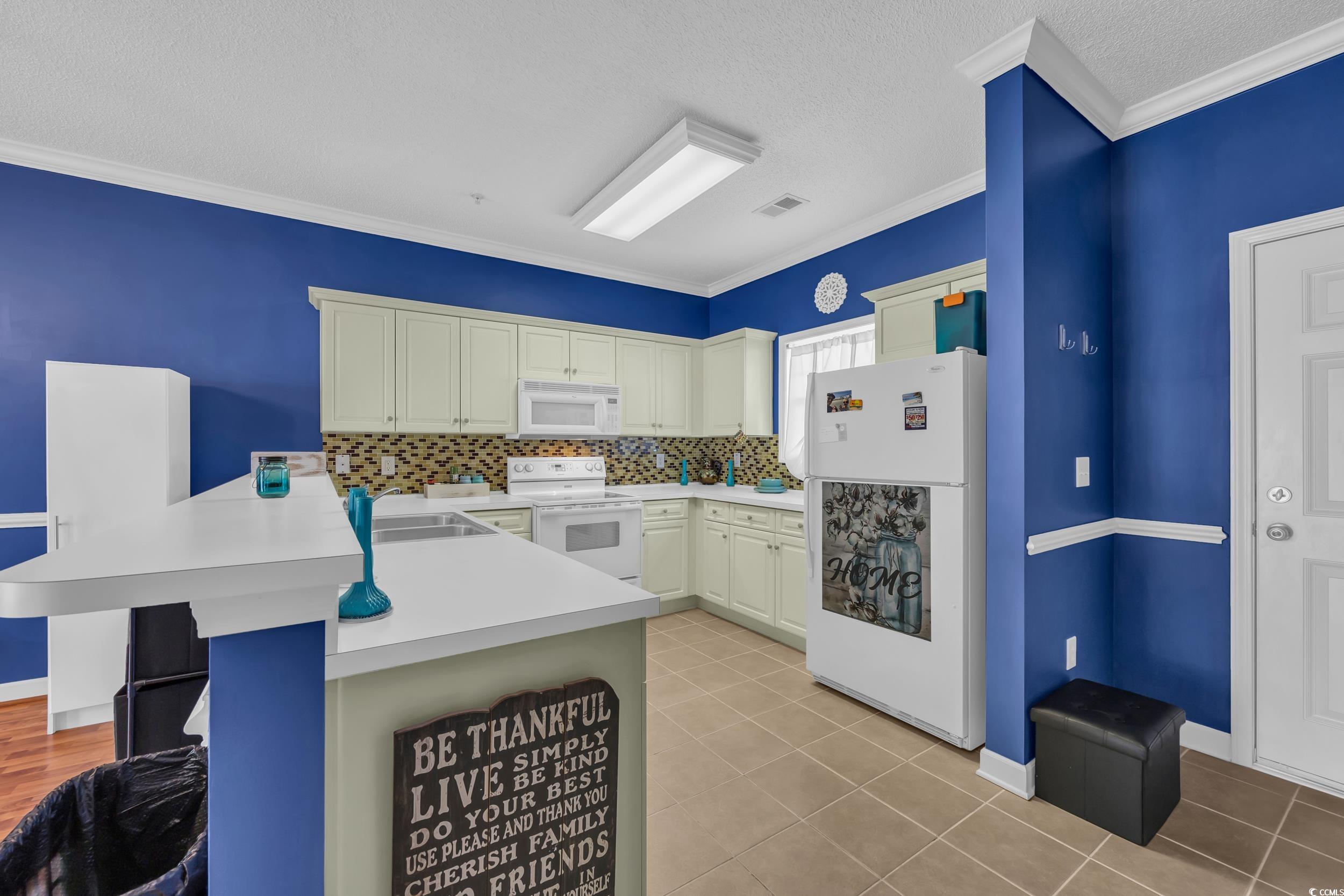 801 Crumpet Ct. Property Photo 3