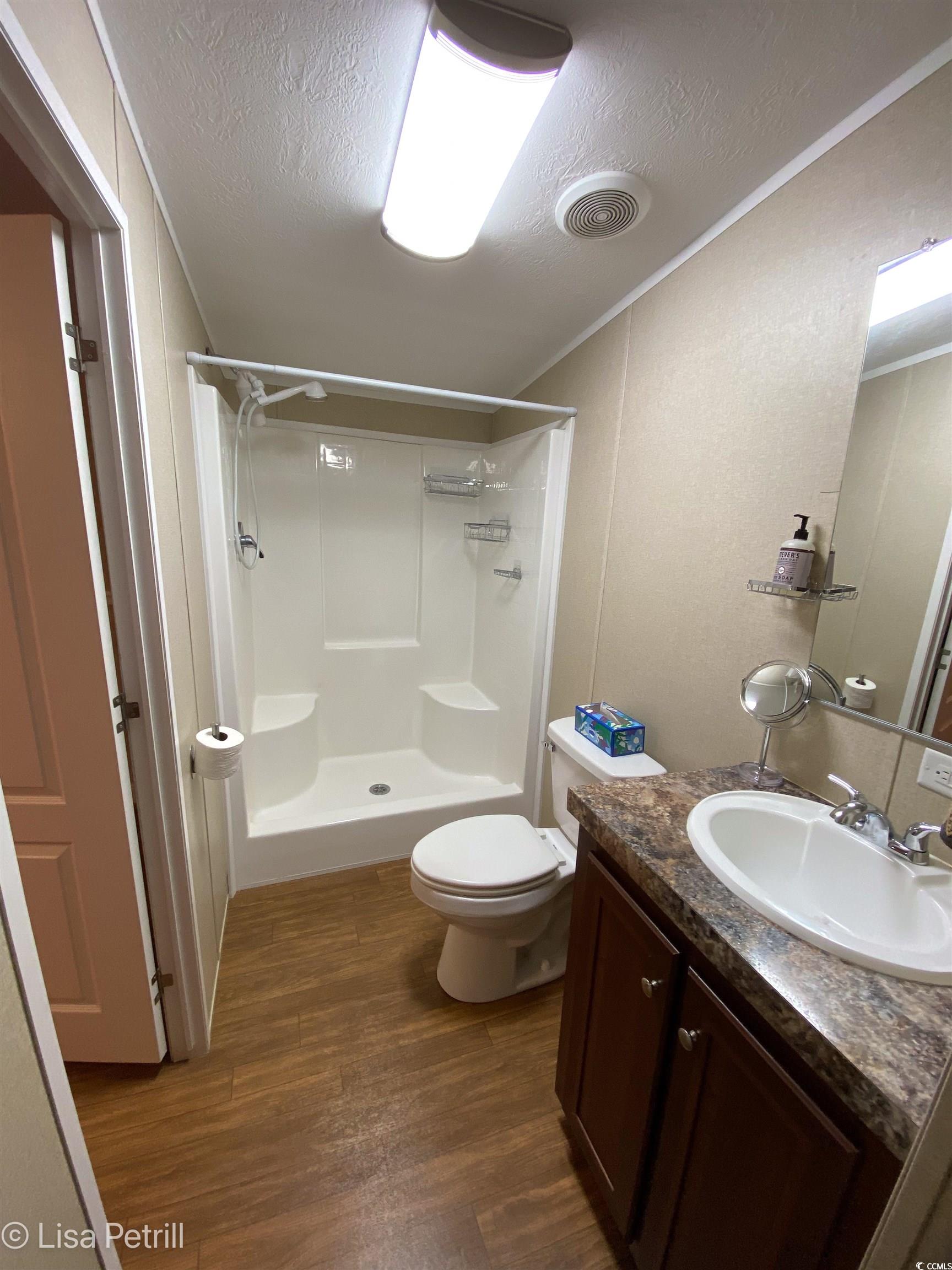 1010 Foxfire Dr. Property Photo 16