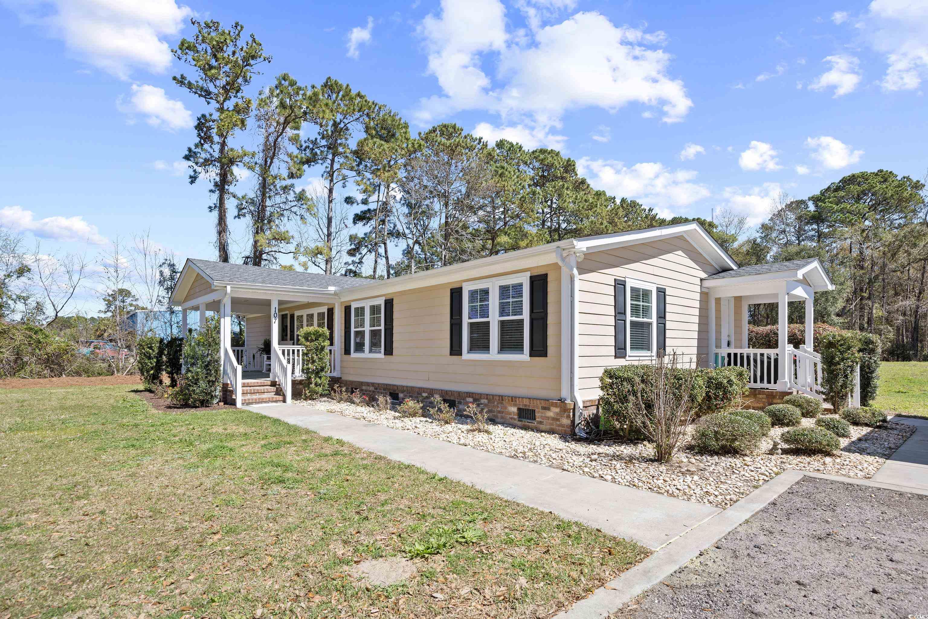 107 Ben Horry Trail Property Photo 2