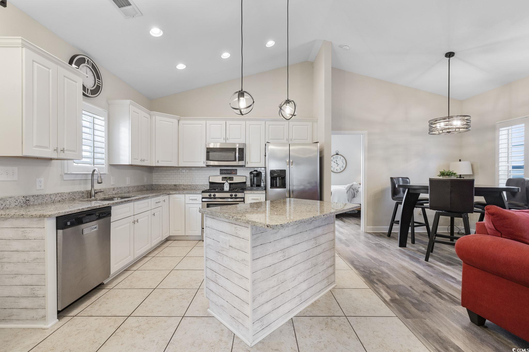 514 Vallecrosia Ct. Property Photo 5