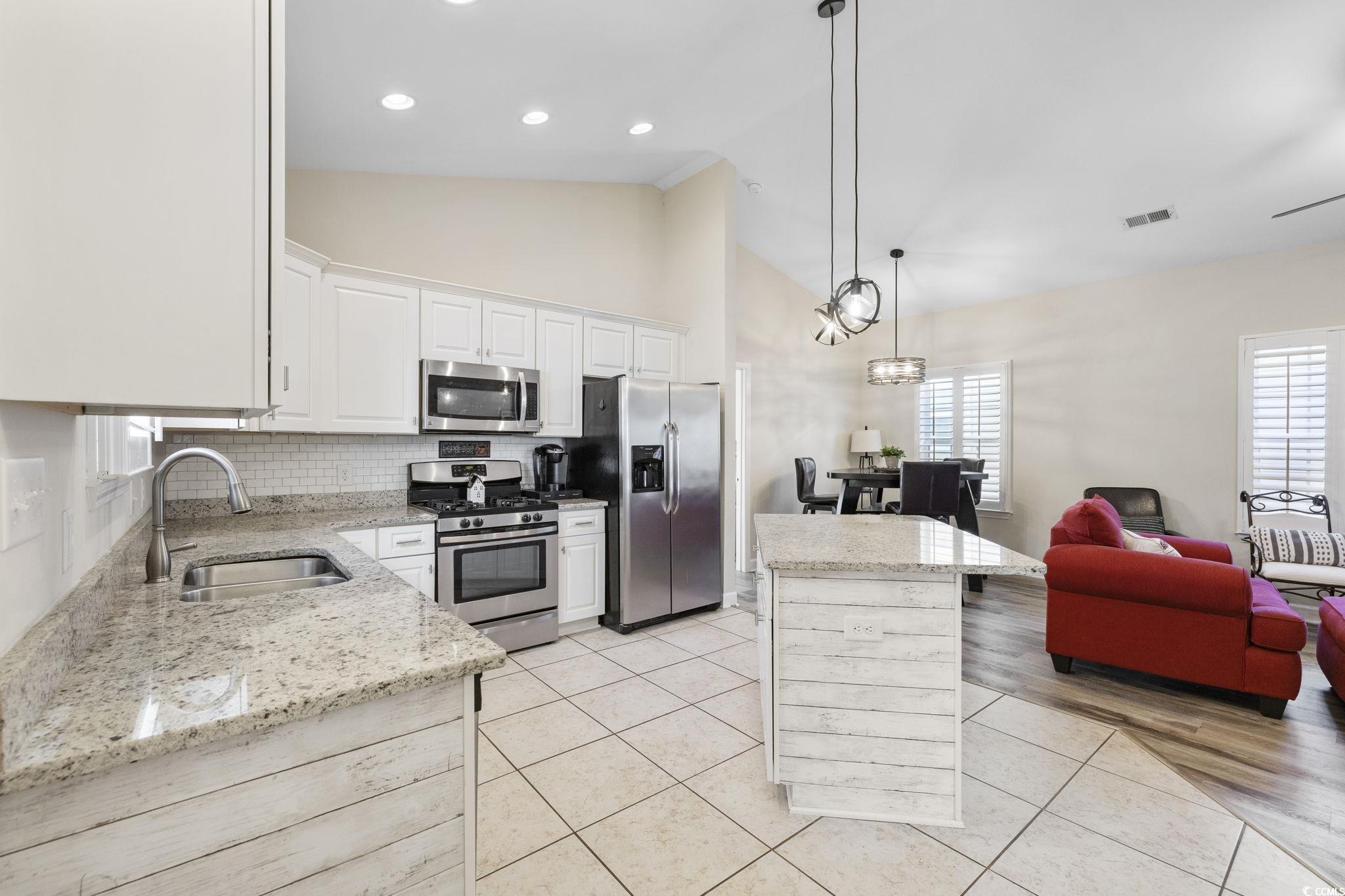 514 Vallecrosia Ct. Property Photo 7