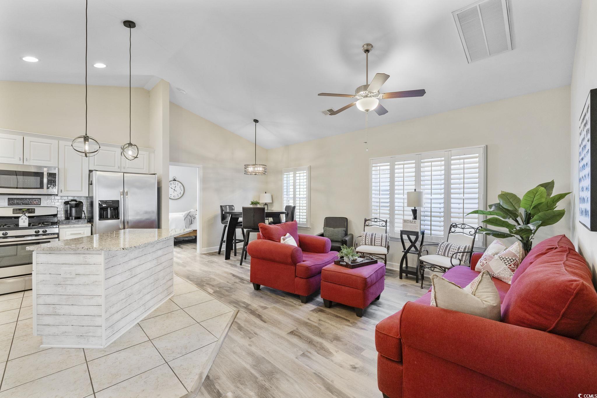 514 Vallecrosia Ct. Property Photo 8