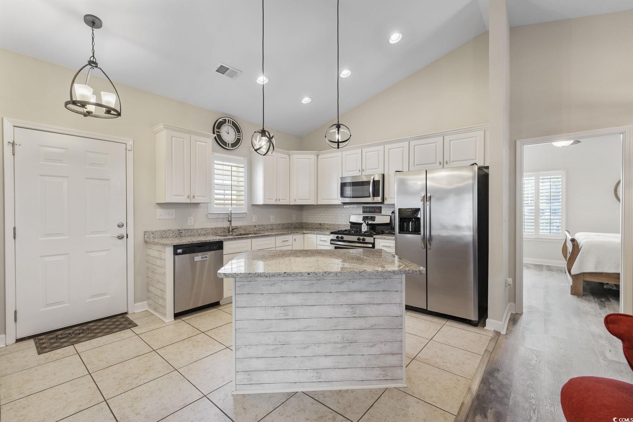 514 Vallecrosia Ct. Property Photo 9