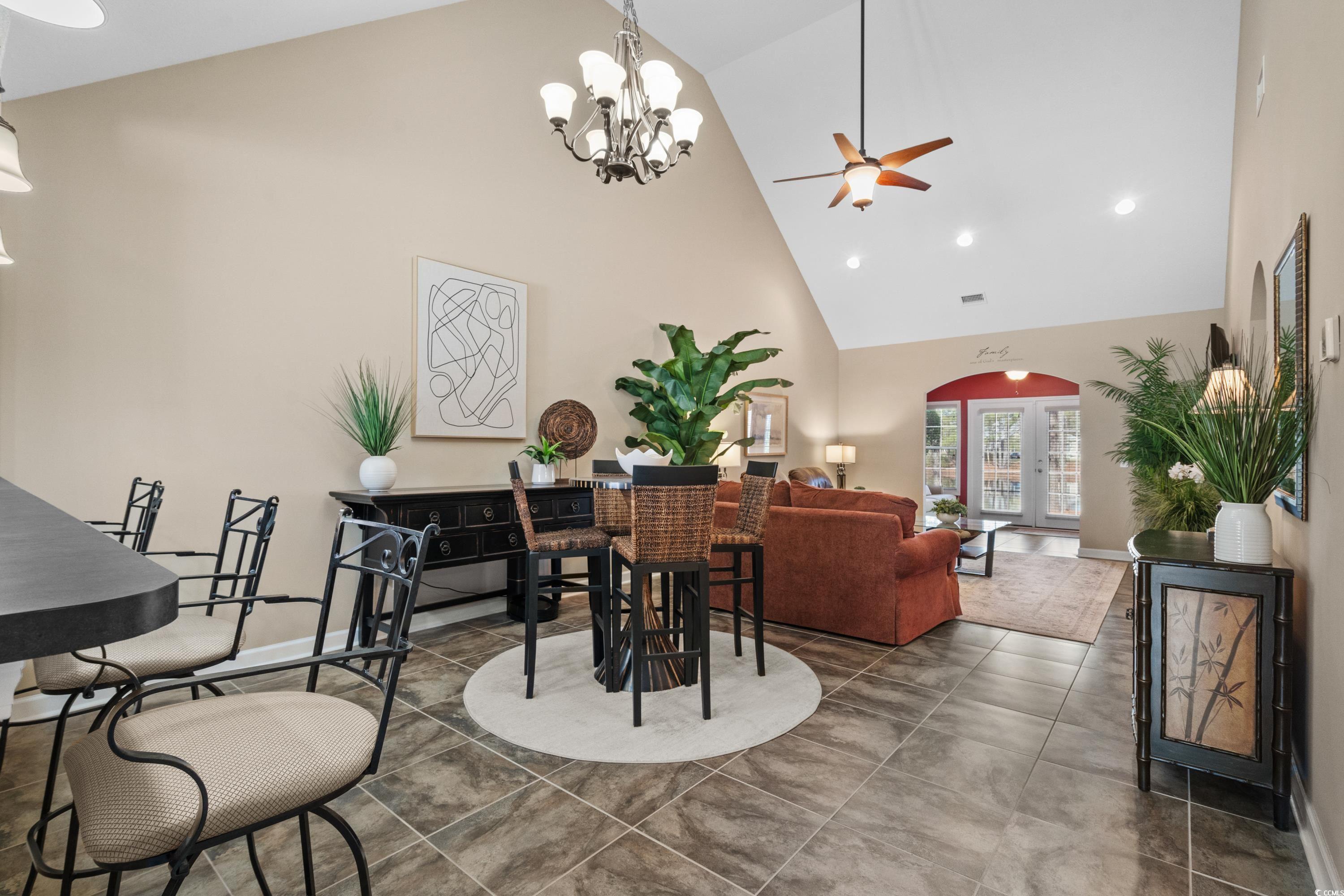 822 Foxtail Dr. Property Photo 3