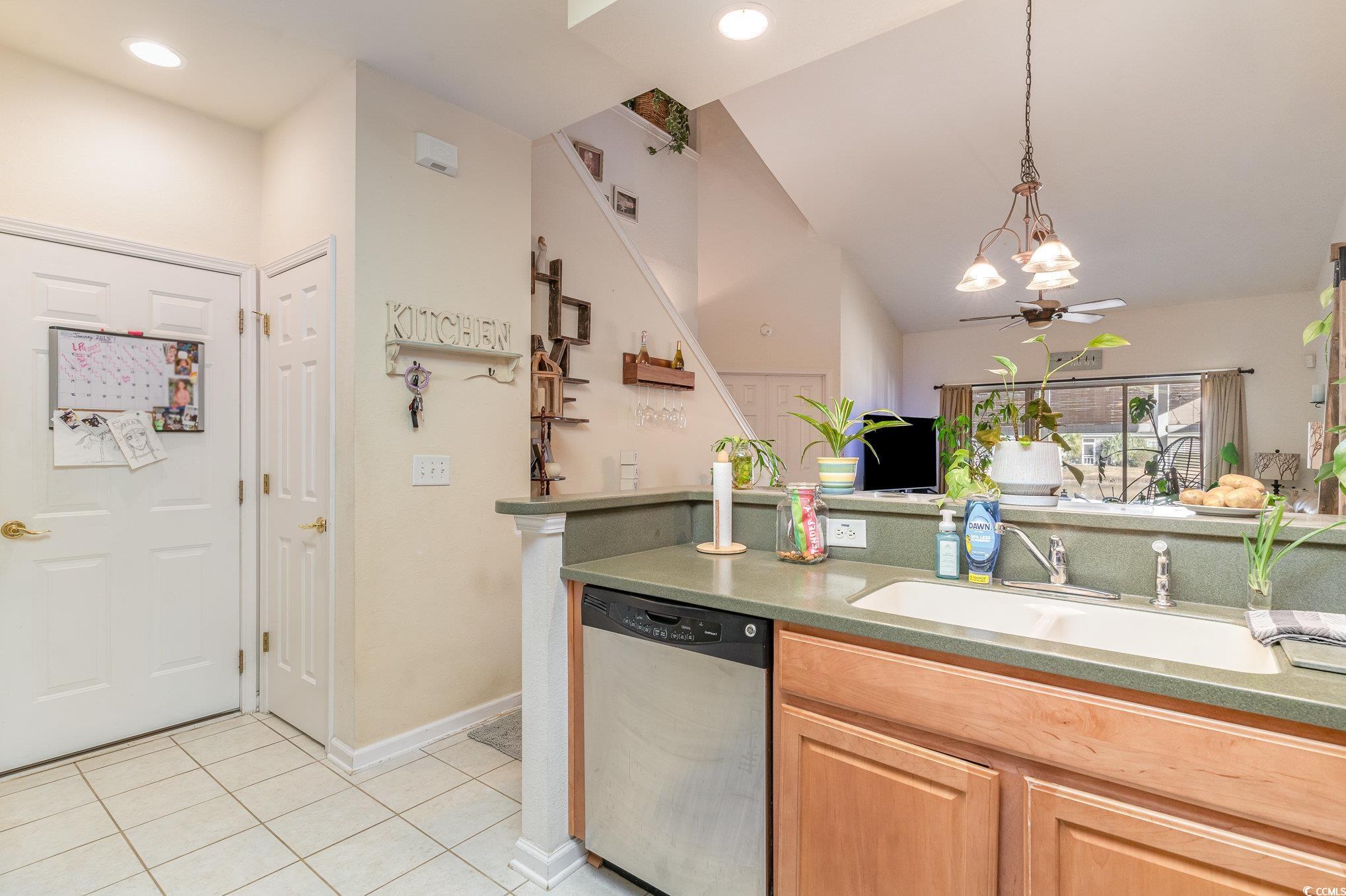 611 Indigo Bunting Ln. Property Photo 8