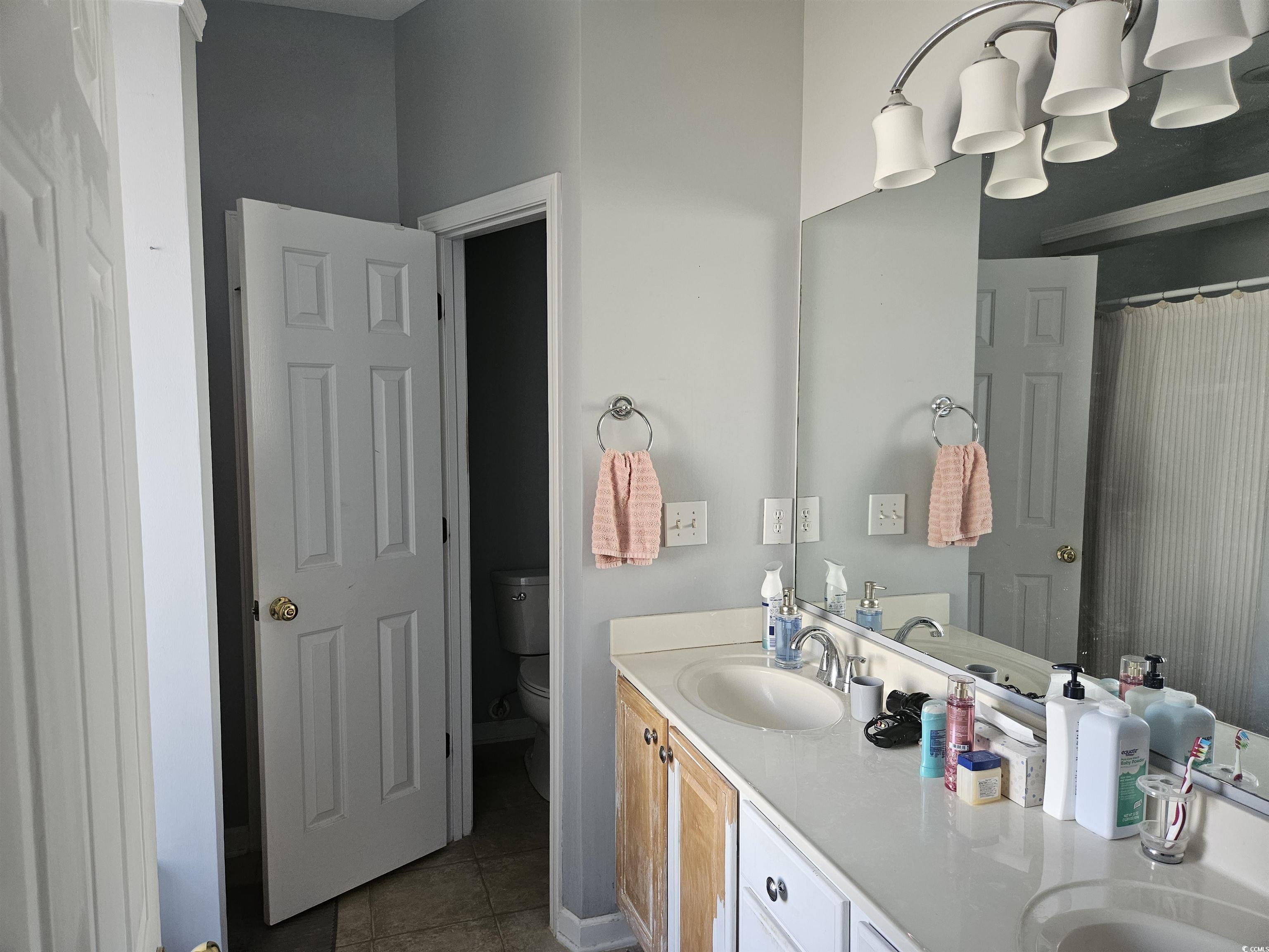 121 Carriage Lake Dr. Property Photo 15