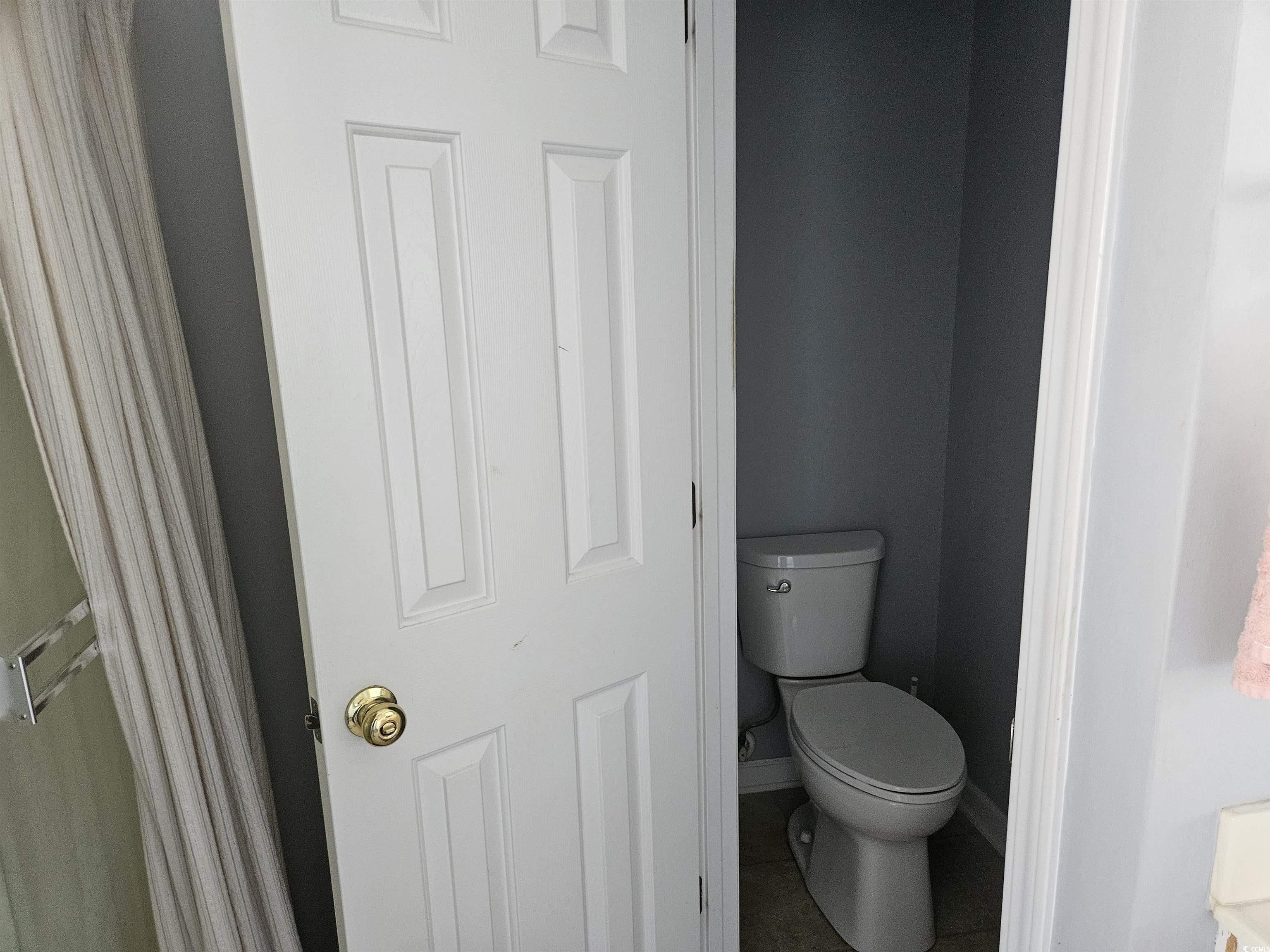 121 Carriage Lake Dr. Property Photo 18