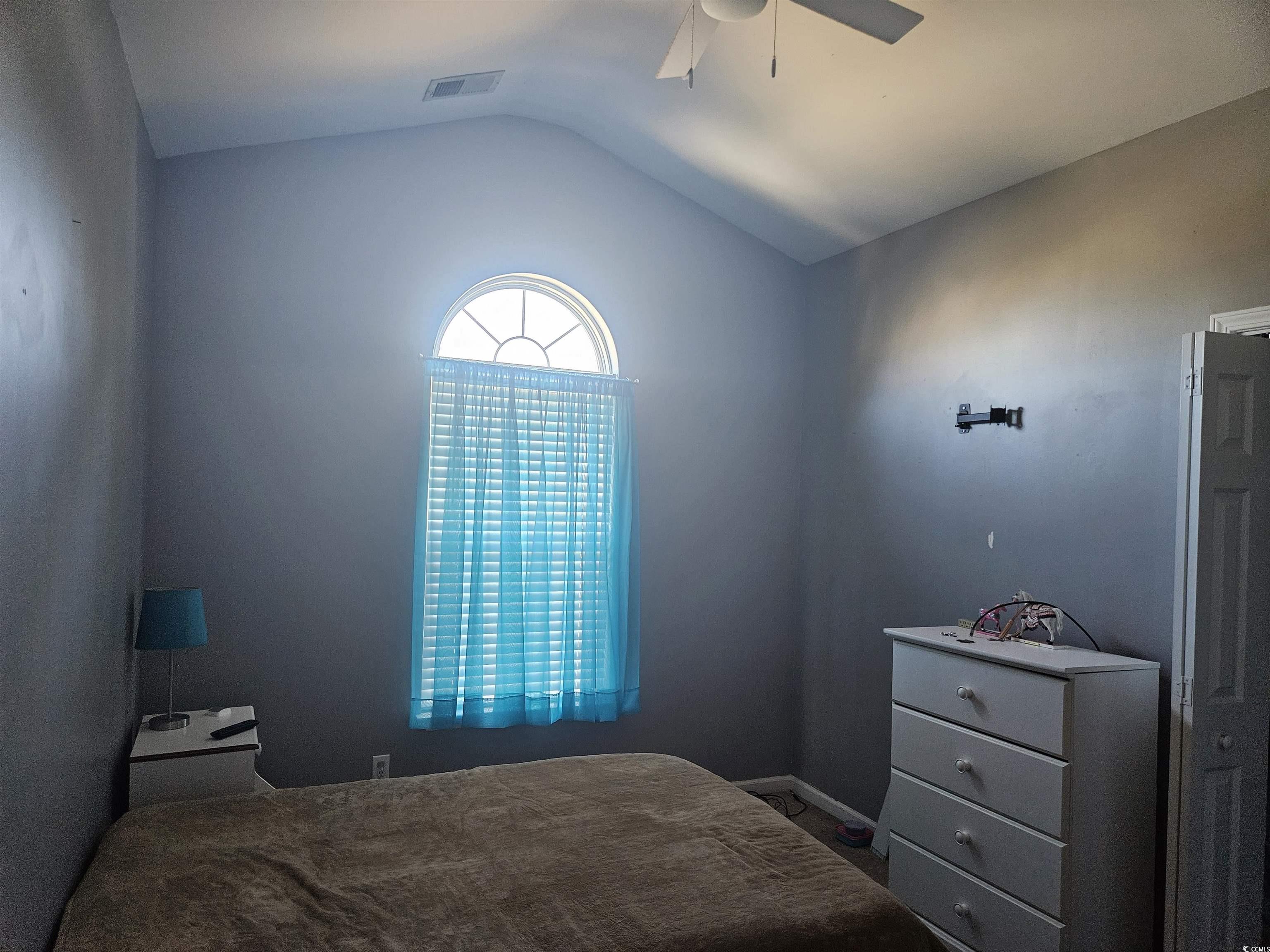 121 Carriage Lake Dr. Property Photo 21