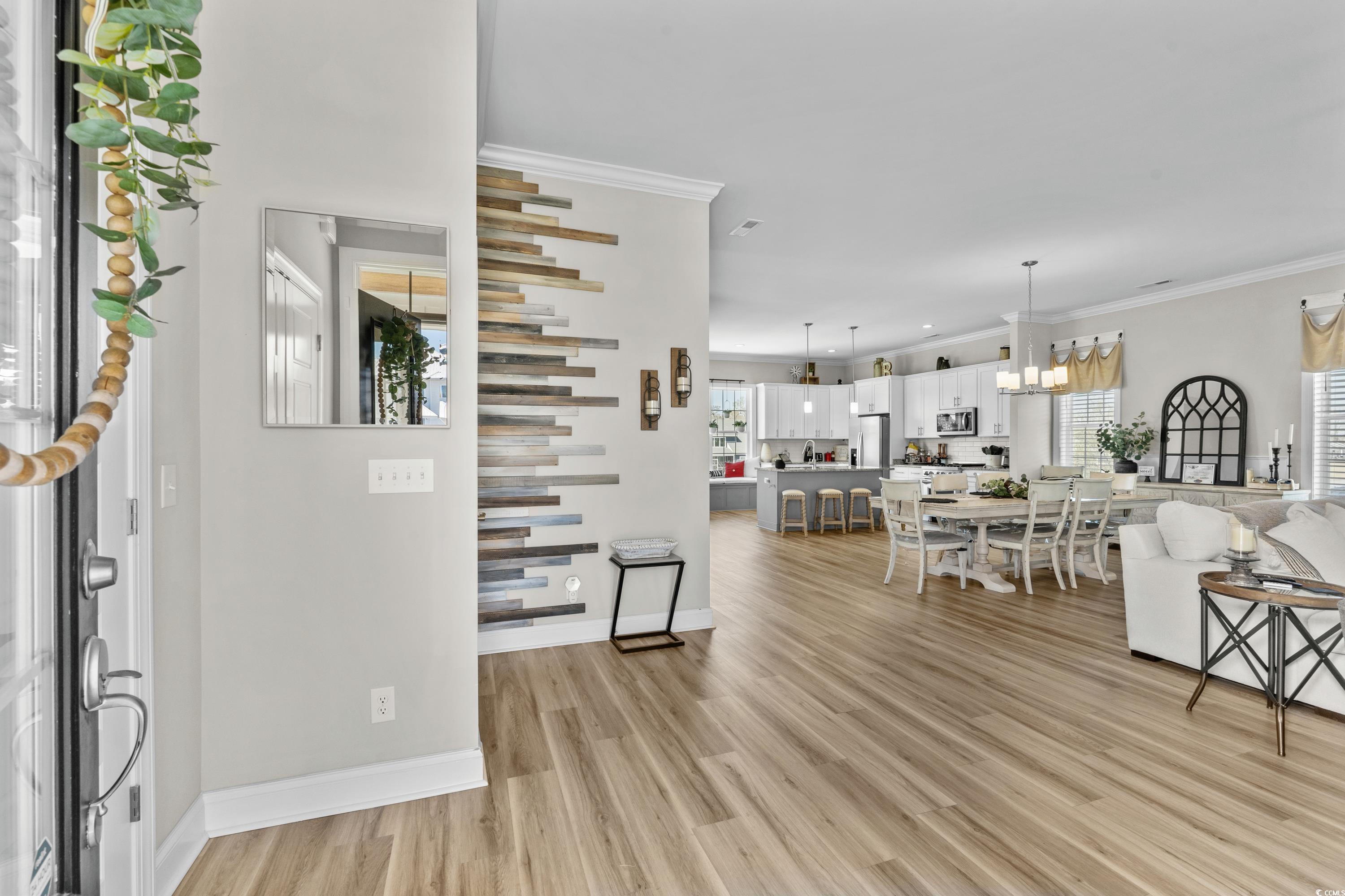 482 Harbour View Dr. Property Photo 7