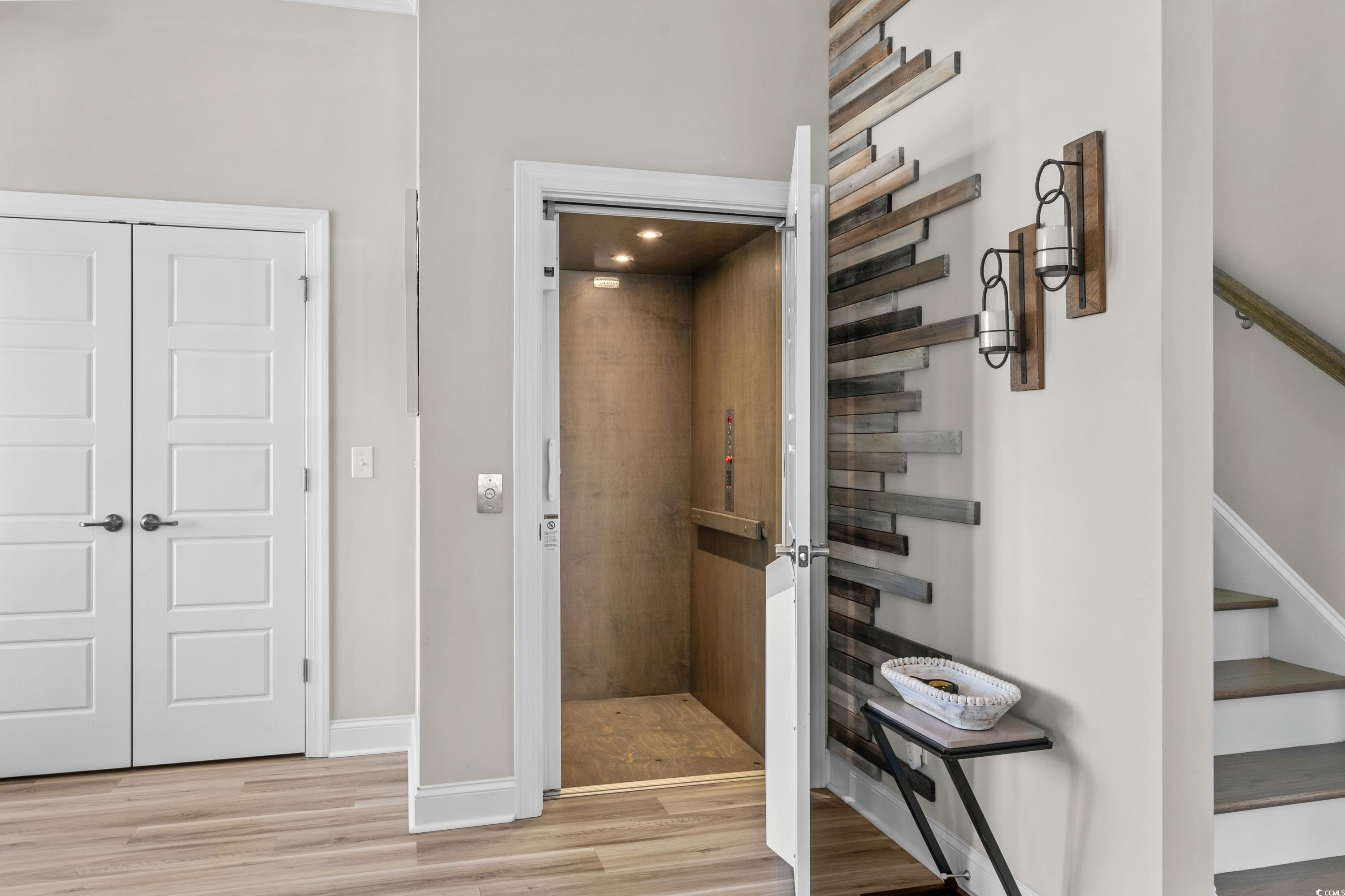 482 Harbour View Dr. Property Photo 22