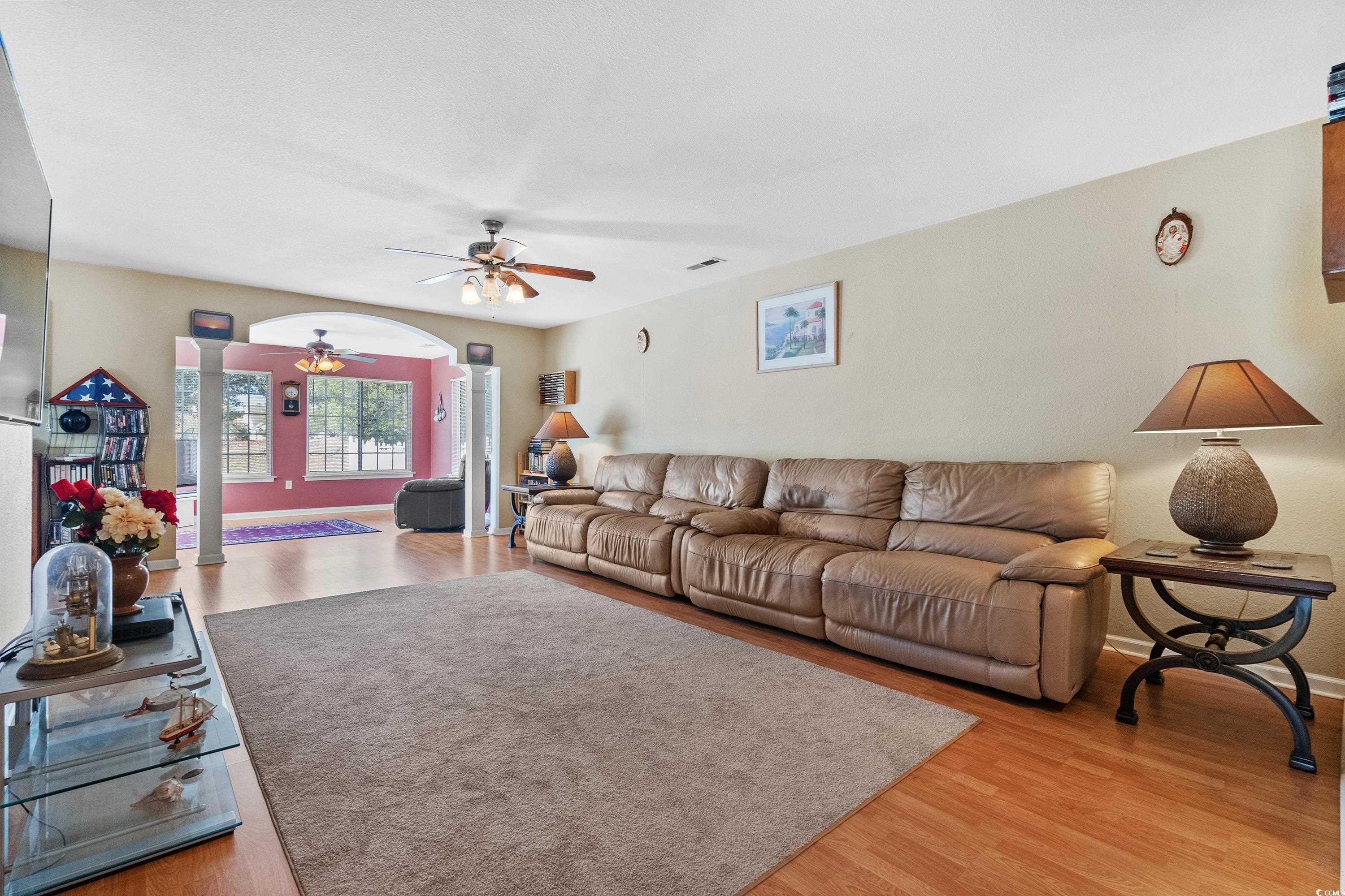 425 Dandelion Ln. Property Photo 4