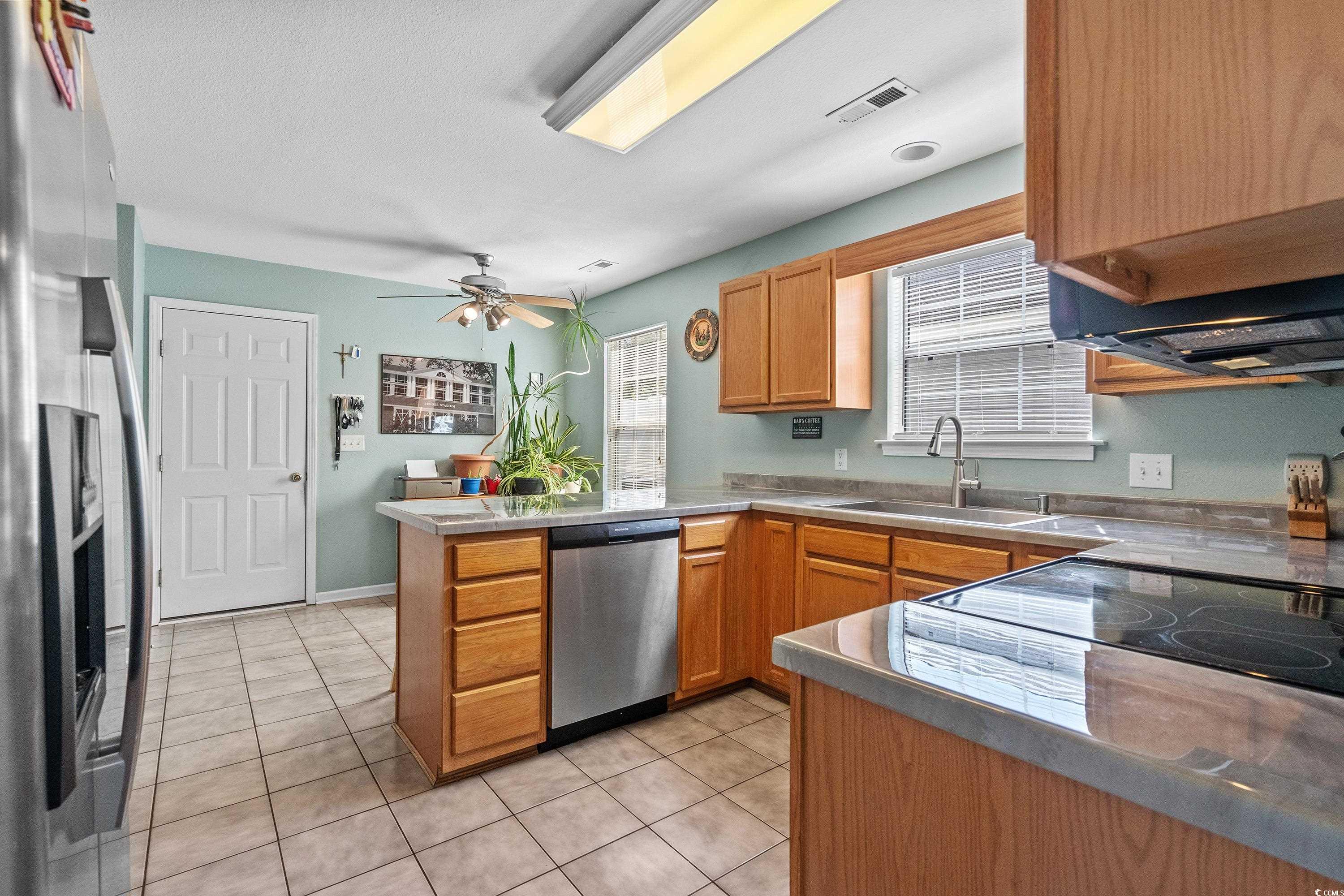 425 Dandelion Ln. Property Photo 8