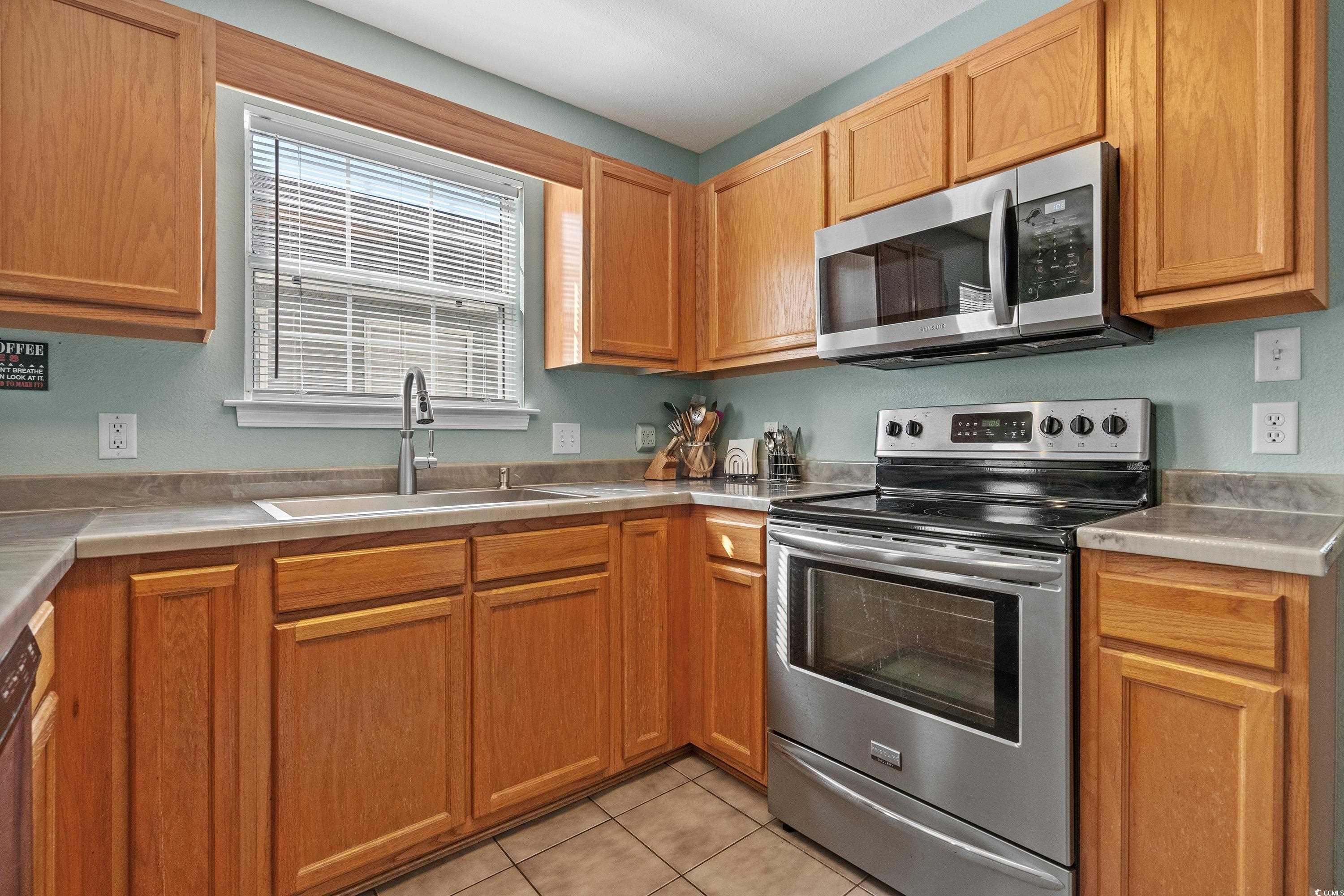 425 Dandelion Ln. Property Photo 10