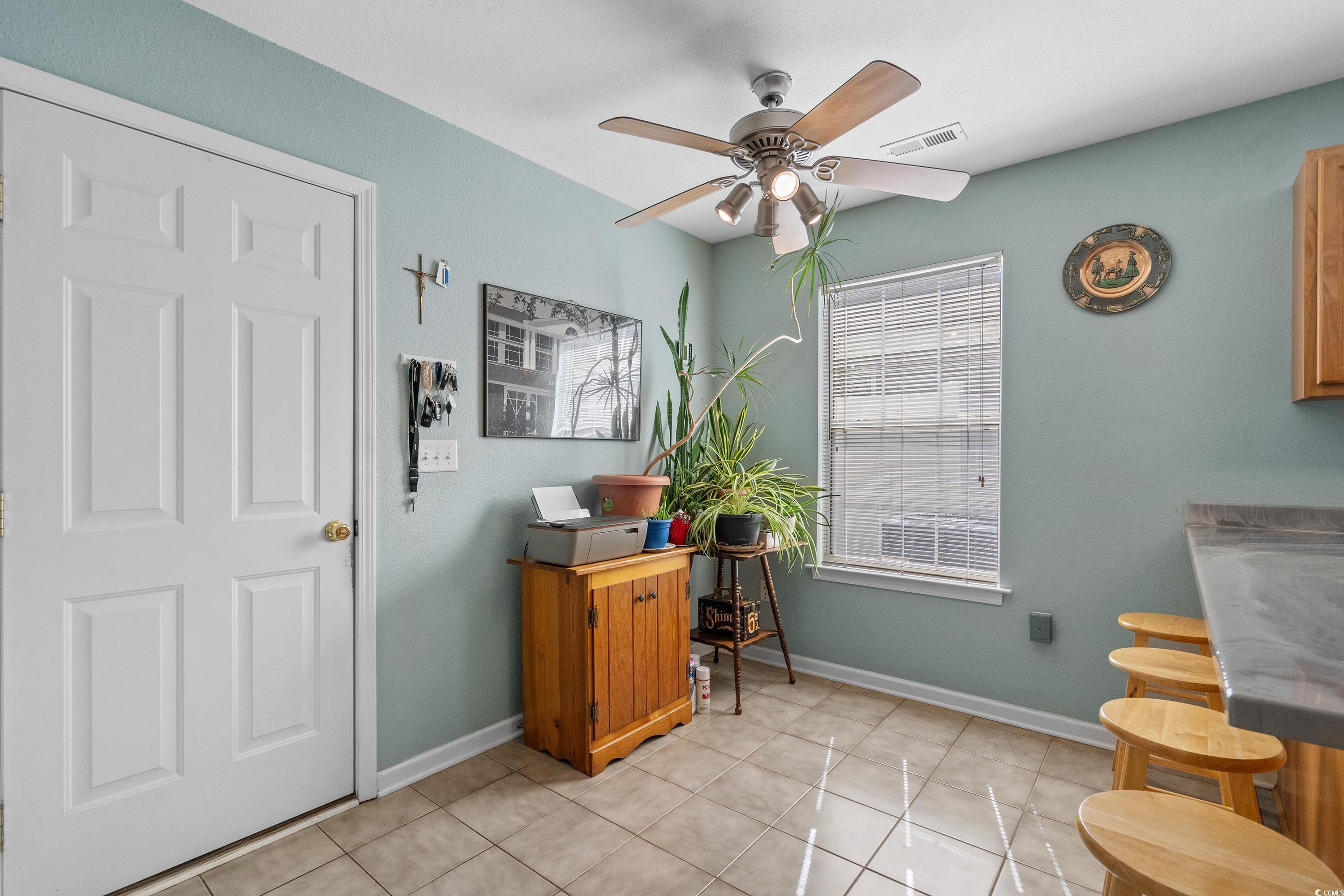 425 Dandelion Ln. Property Photo 12