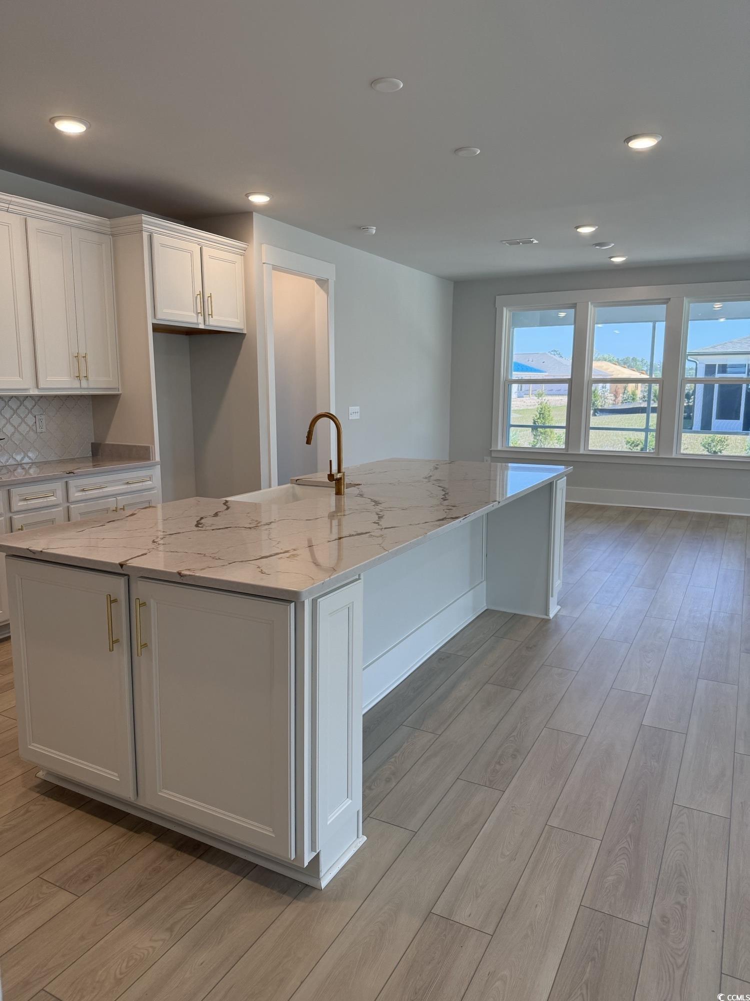 246 River Edge Dr. Property Photo 5