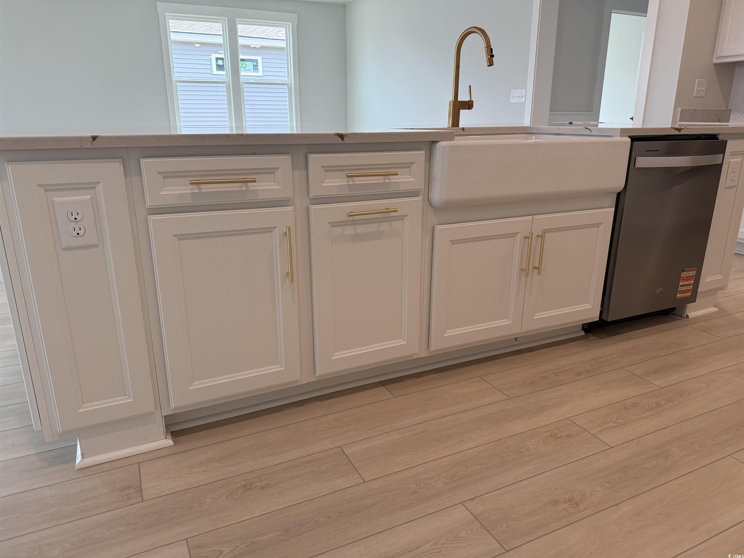 246 River Edge Dr. Property Photo 6