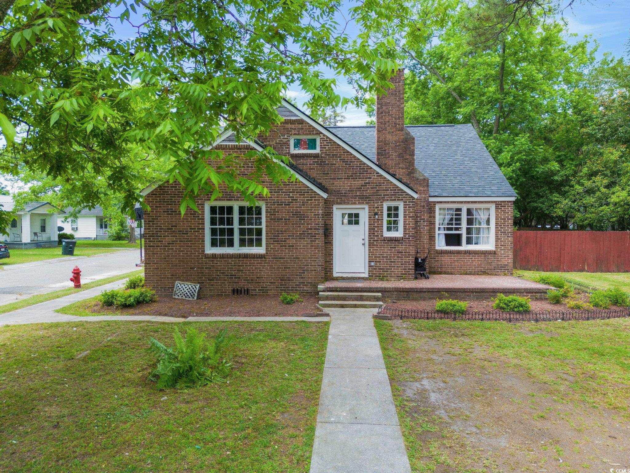 425 Patmar Square Property Photo 4