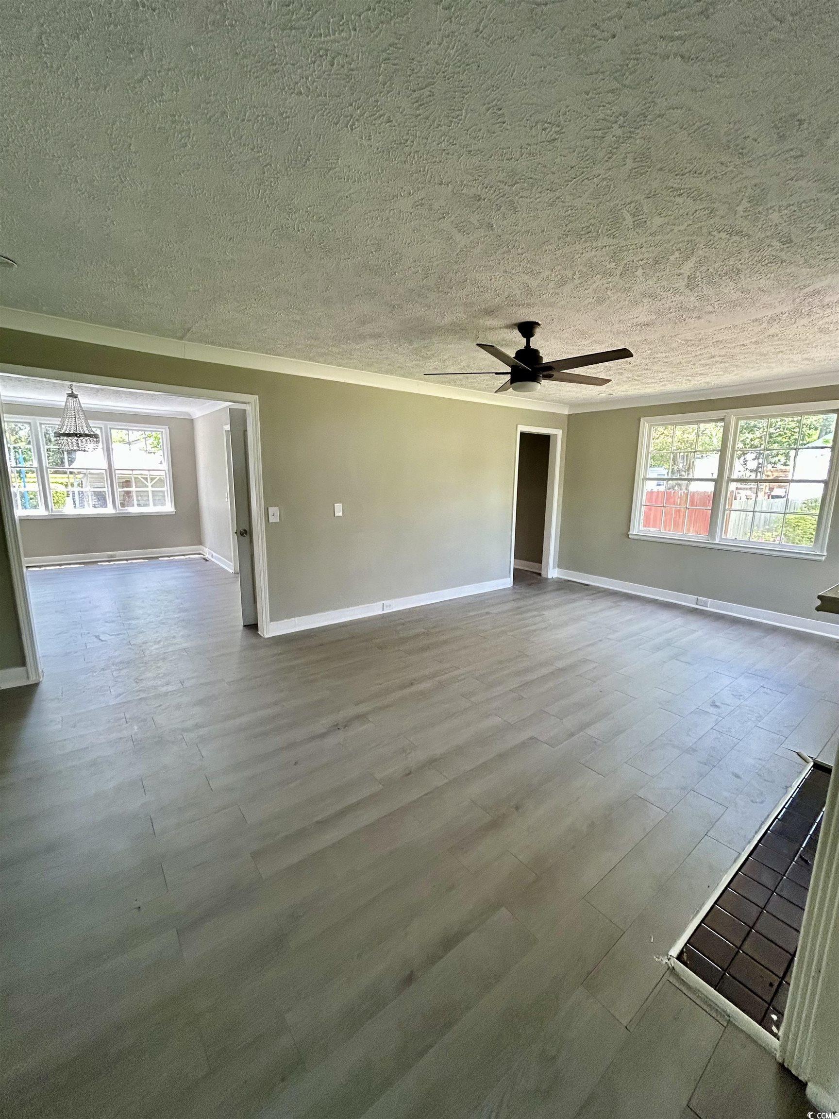 425 Patmar Square Property Photo 12