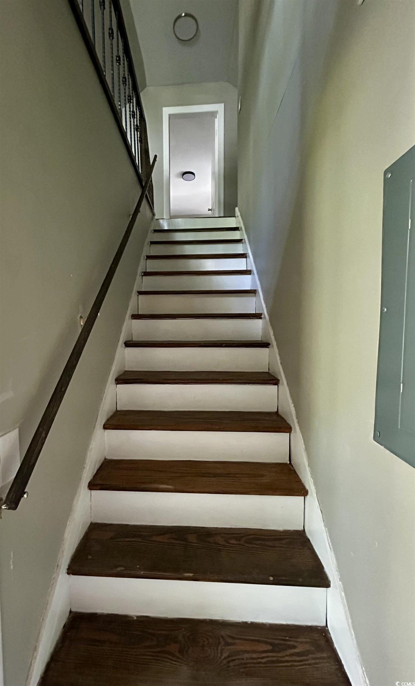 425 Patmar Square Property Photo 13