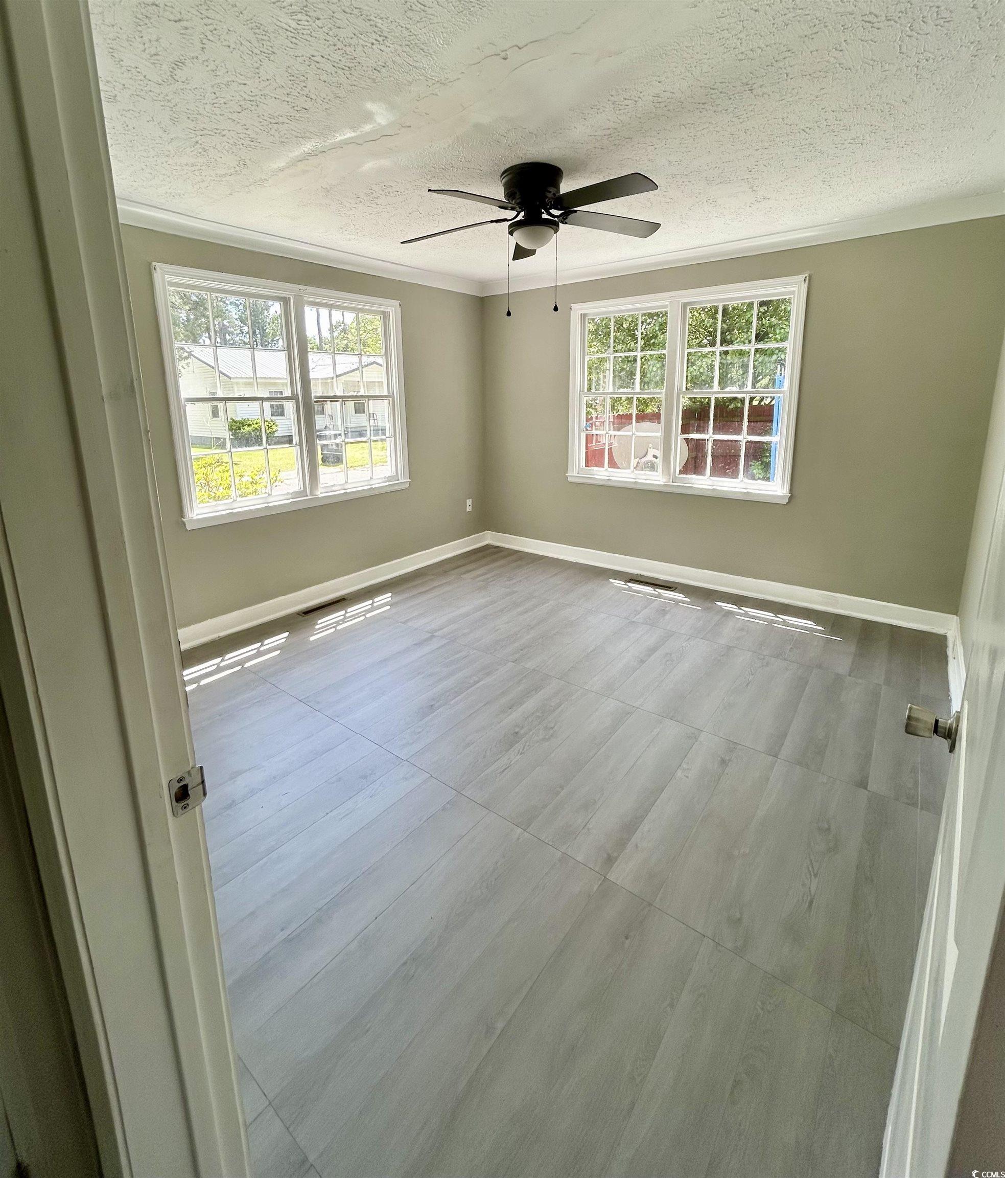 425 Patmar Square Property Photo 15