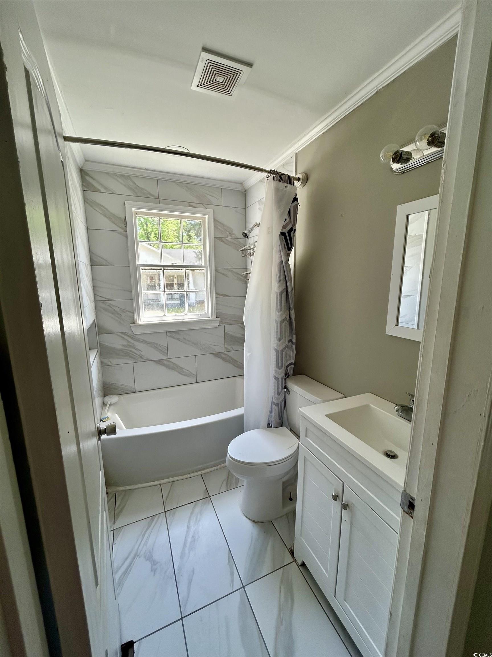 425 Patmar Square Property Photo 16