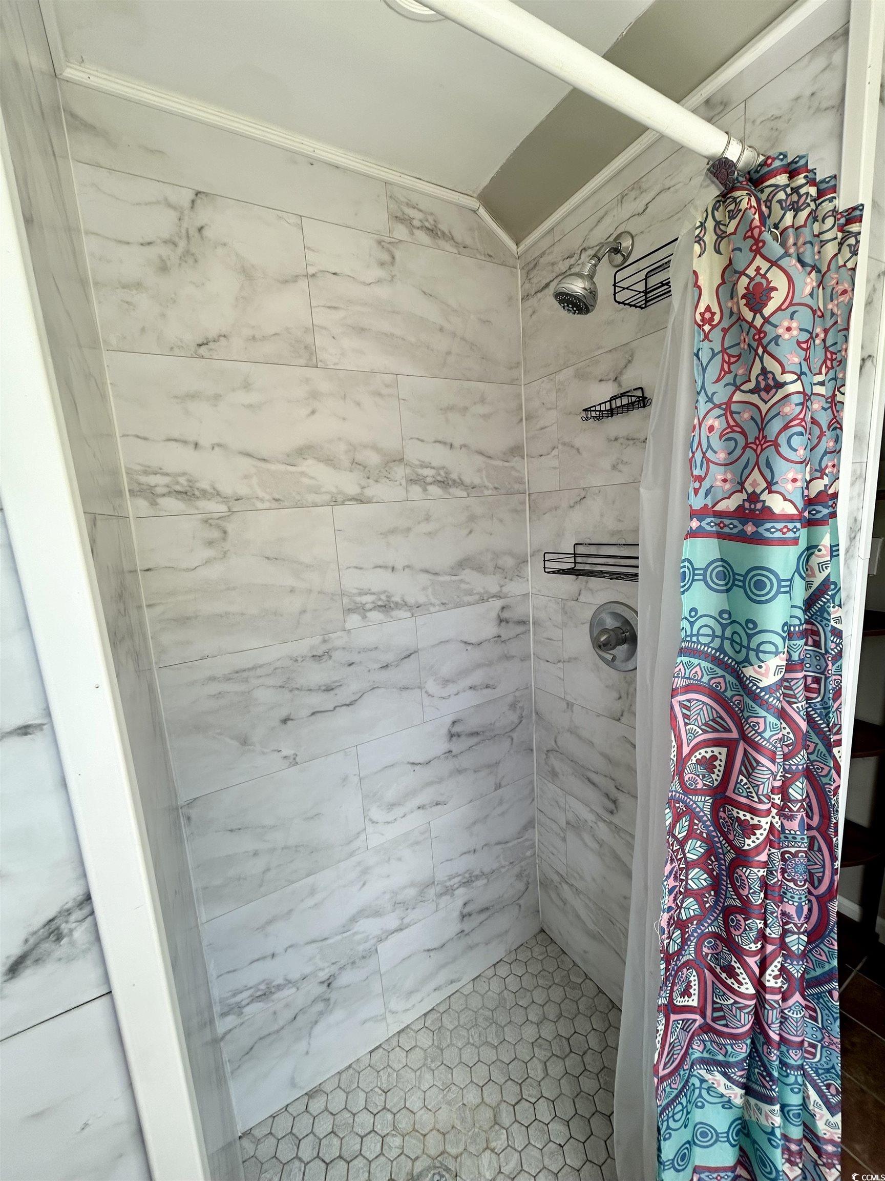 425 Patmar Square Property Photo 22