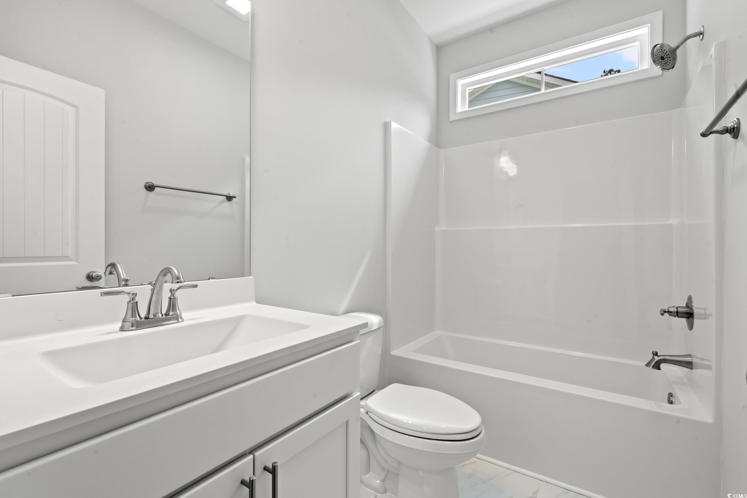 220 Ford Rd. Property Photo 11