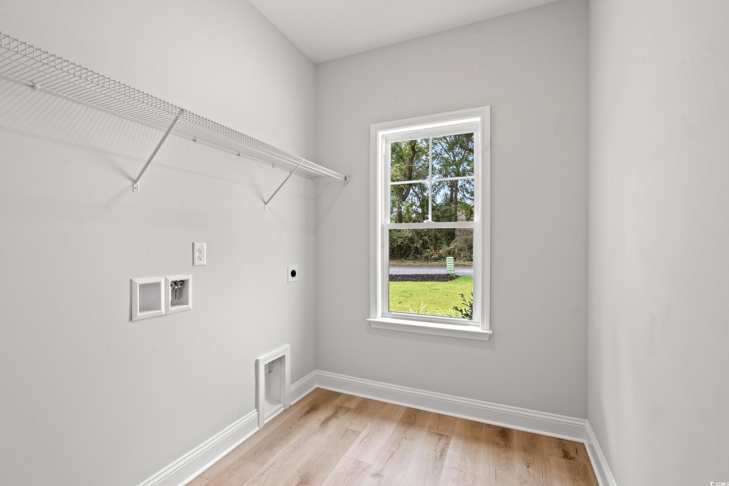 220 Ford Rd. Property Photo 14