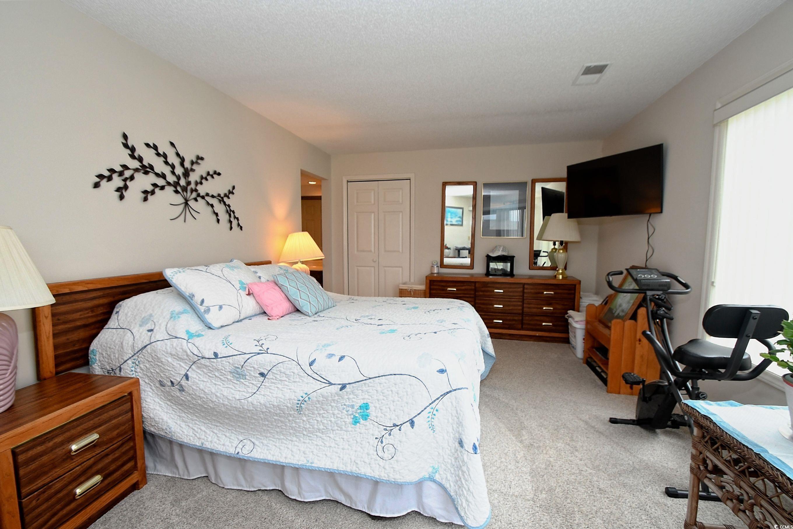 4242 Pinehurst Circle Property Photo 16