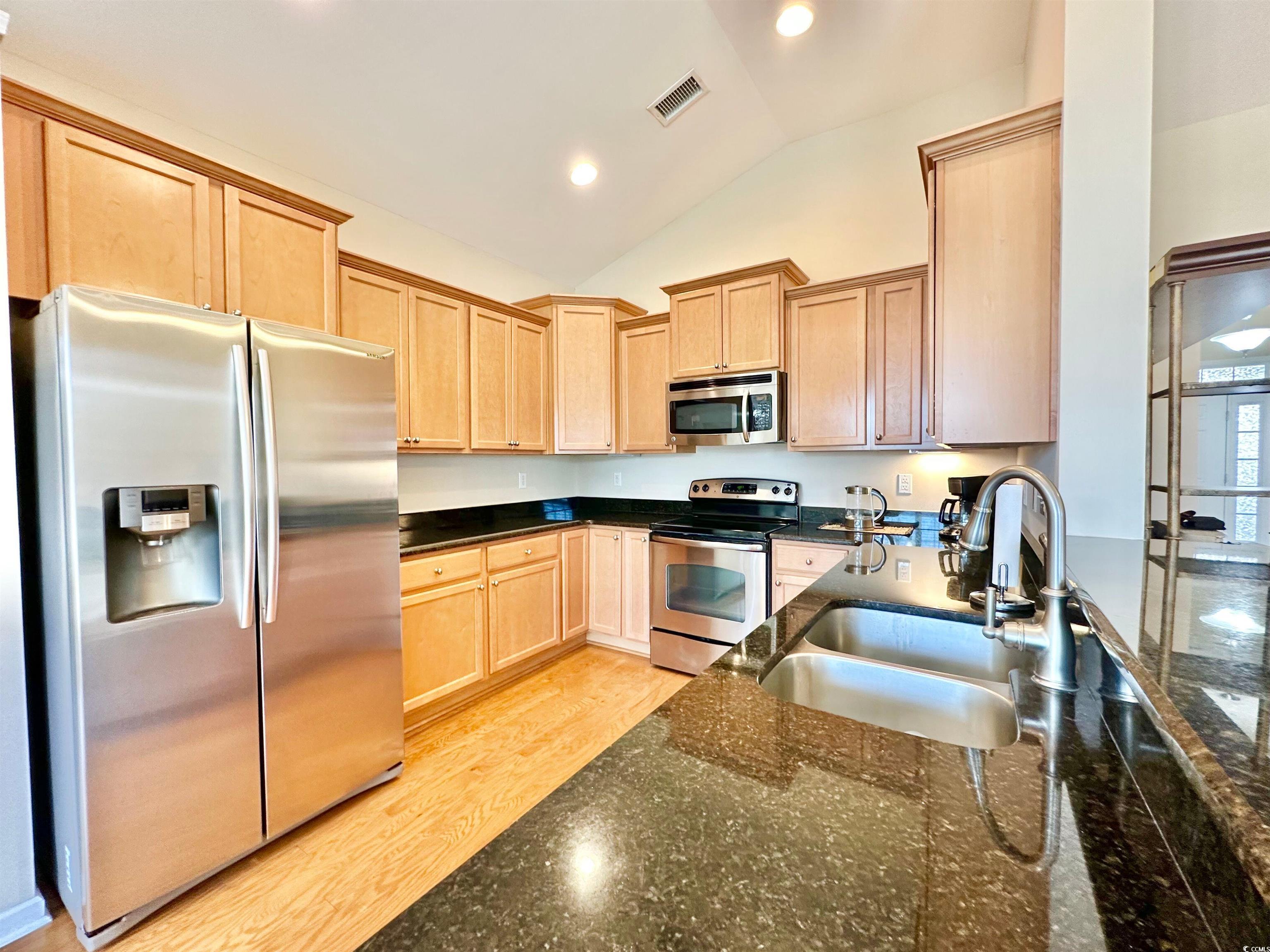 1612 Fairforest Ct. Property Photo 17