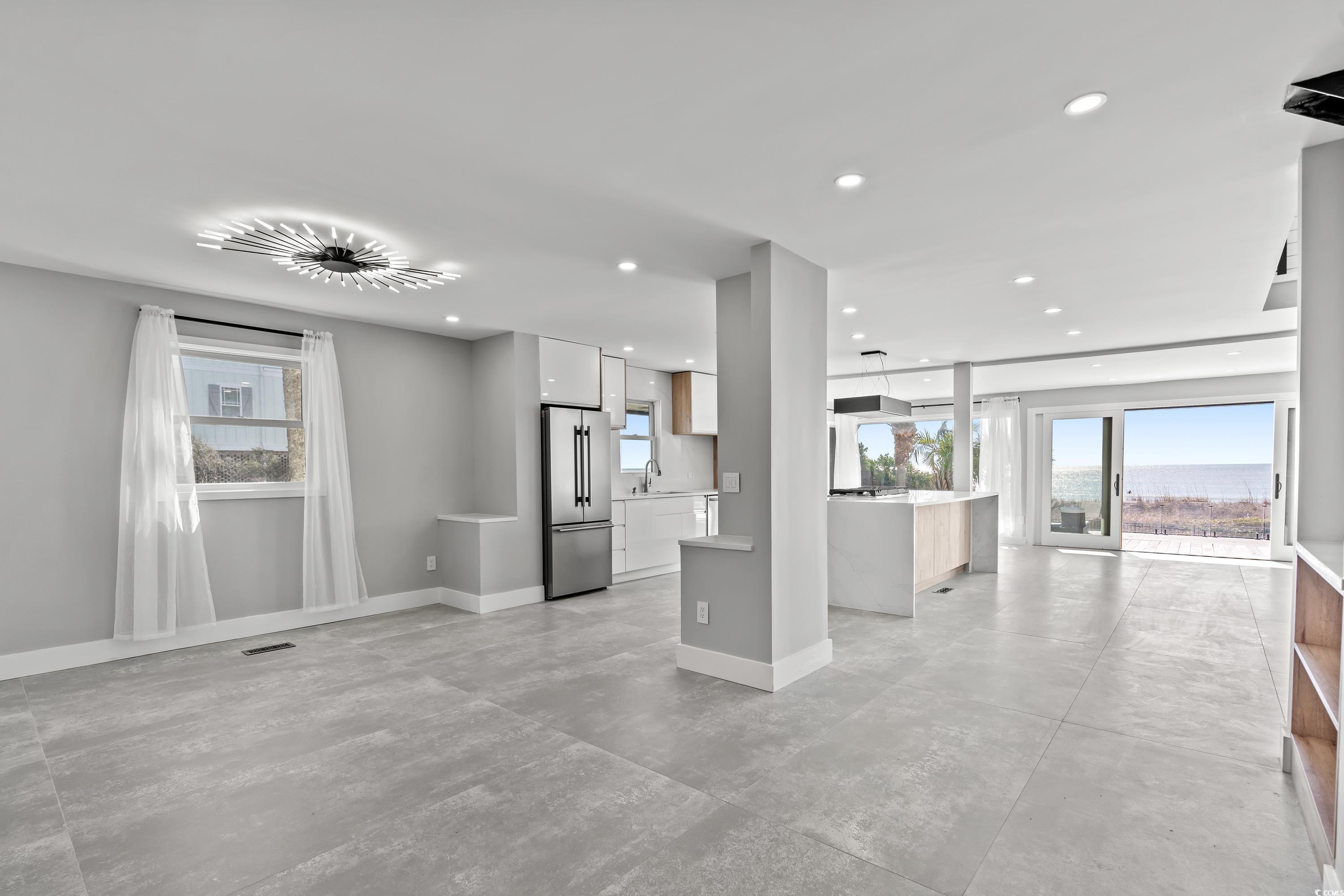 3806 North Ocean Blvd. Property Photo 14