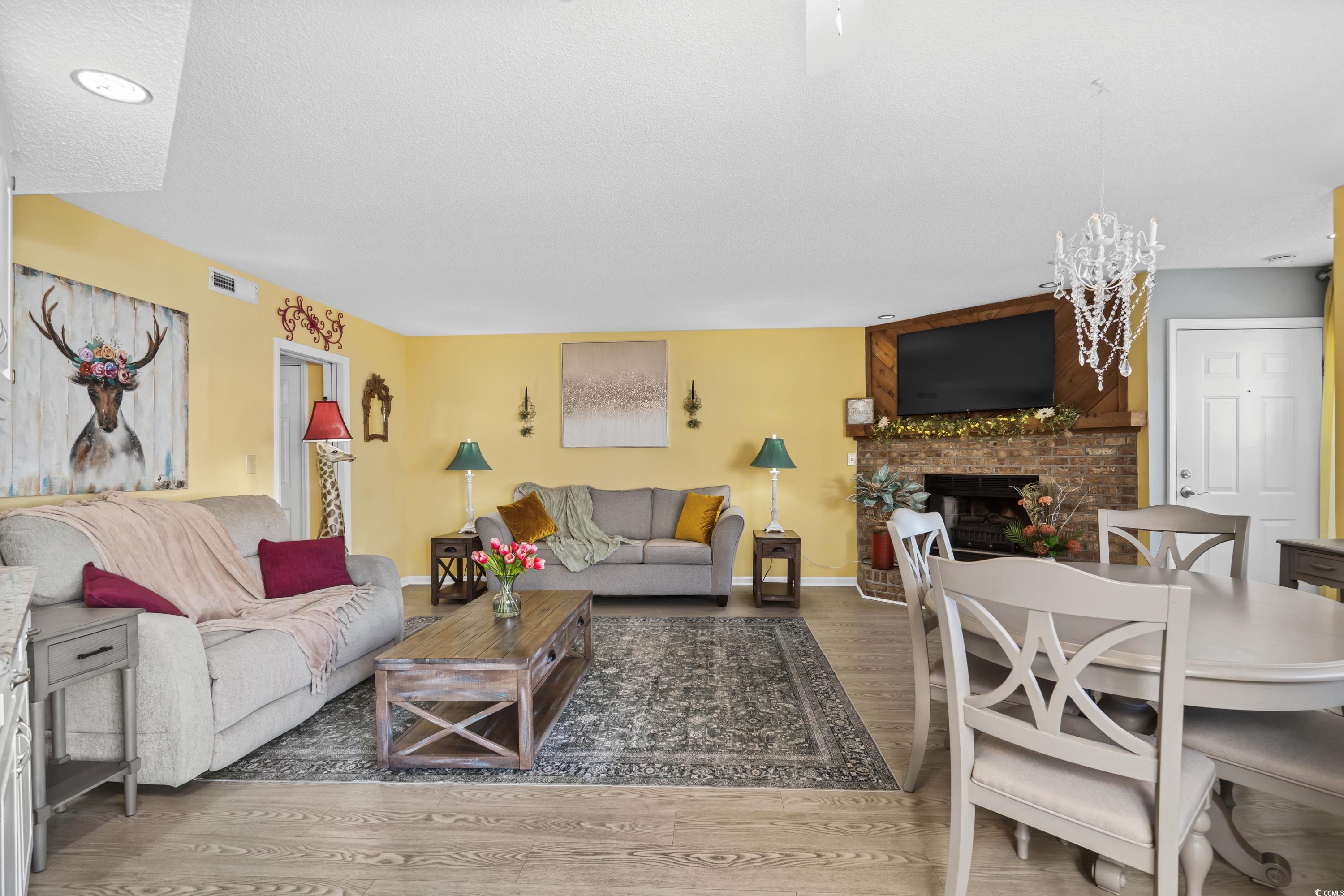 4234 Pinehurst Circle Property Photo 7