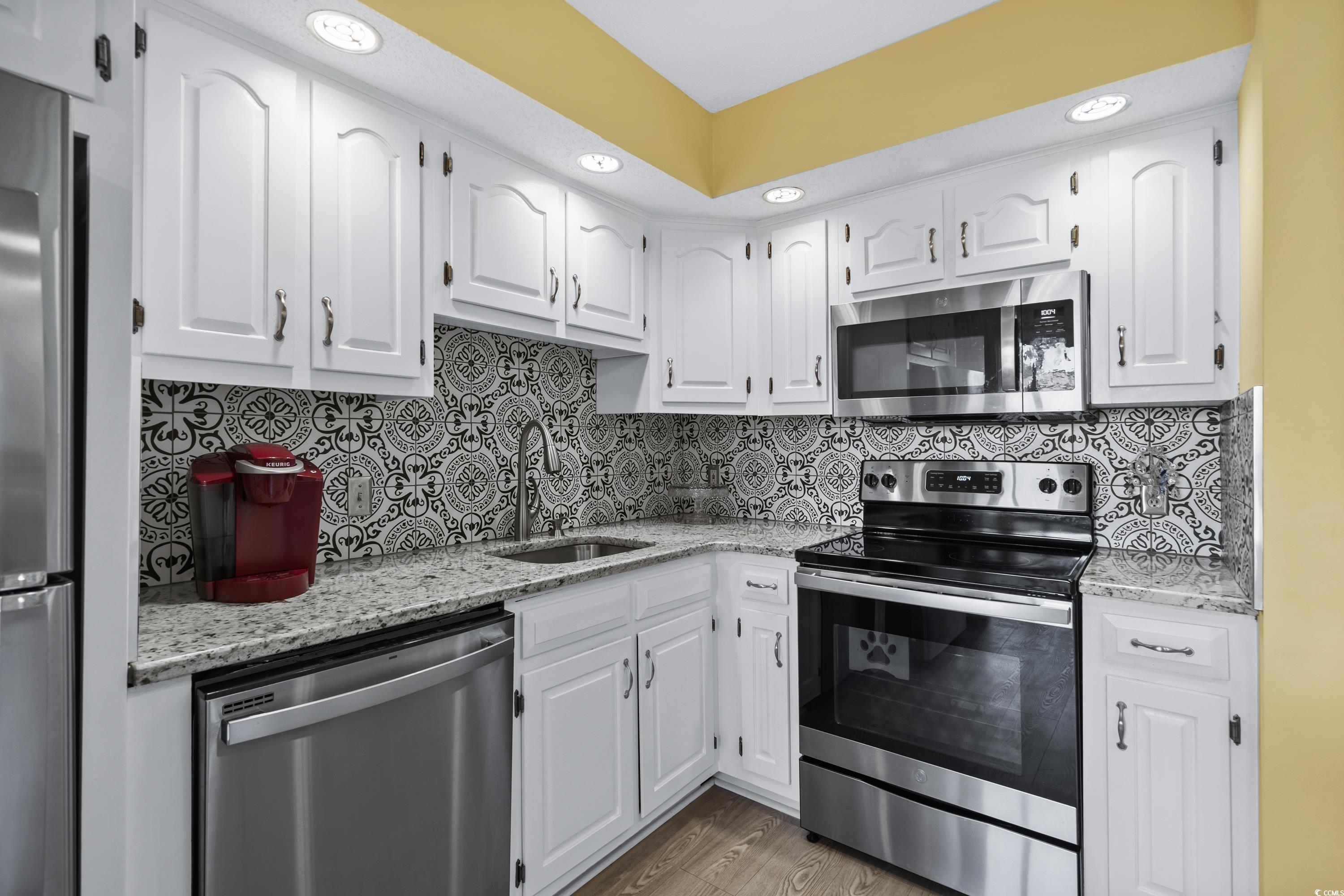 4234 Pinehurst Circle Property Photo 16