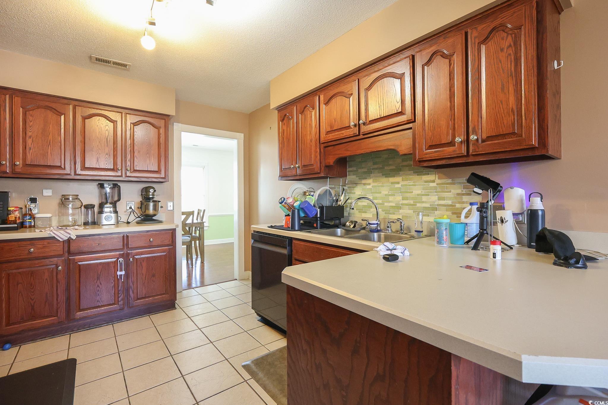 3731 Love Ln. Property Photo 6