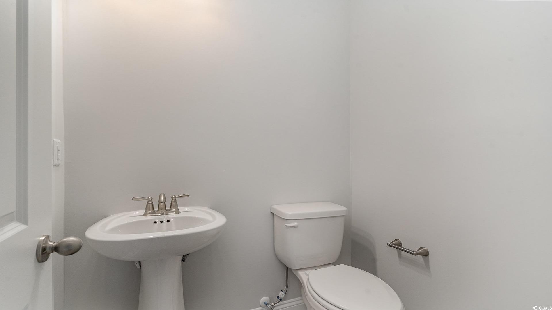 8926 Chesterfield Dr. Property Photo 12
