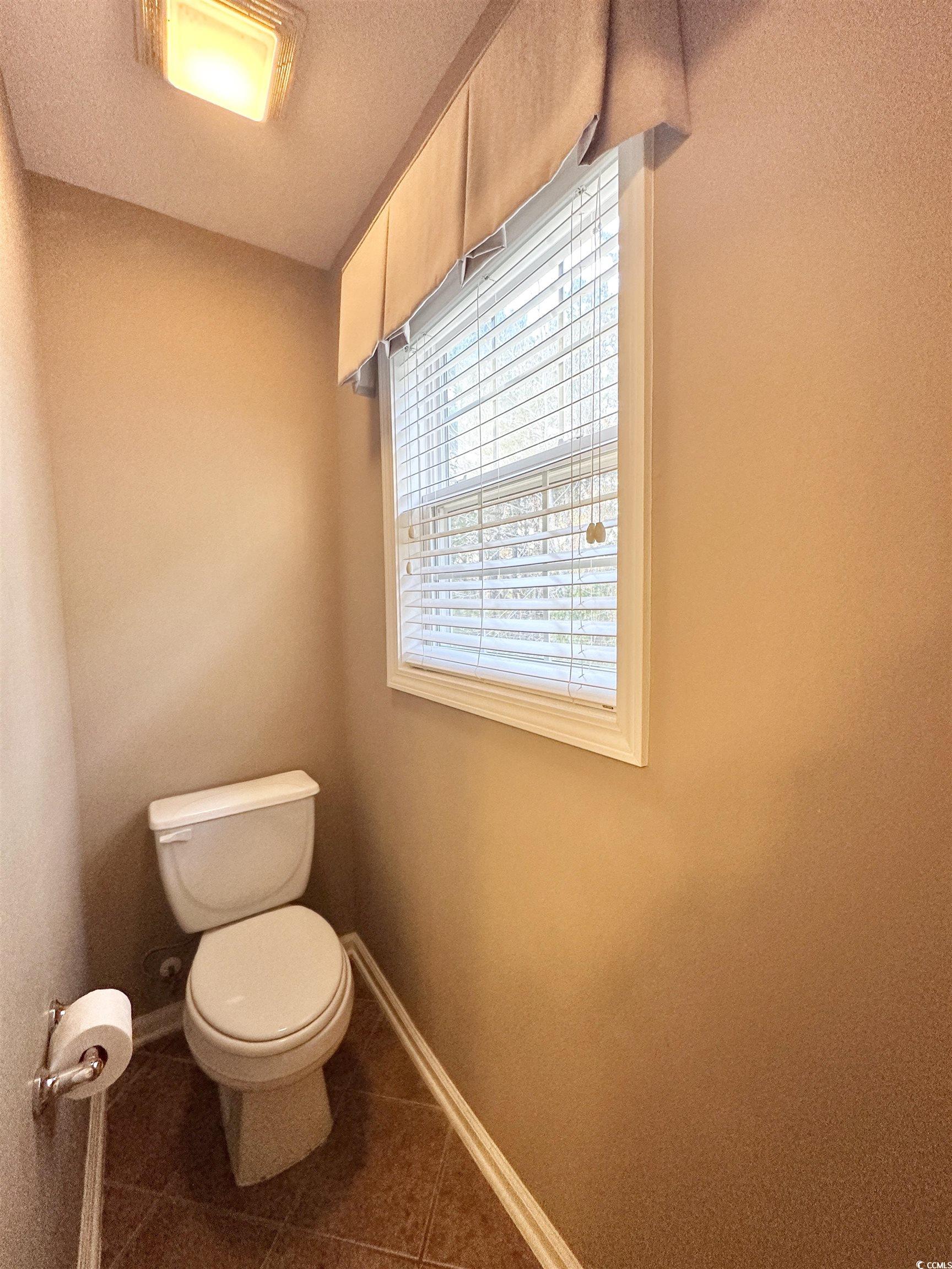 4489 Farm Lake Dr. Property Photo 14