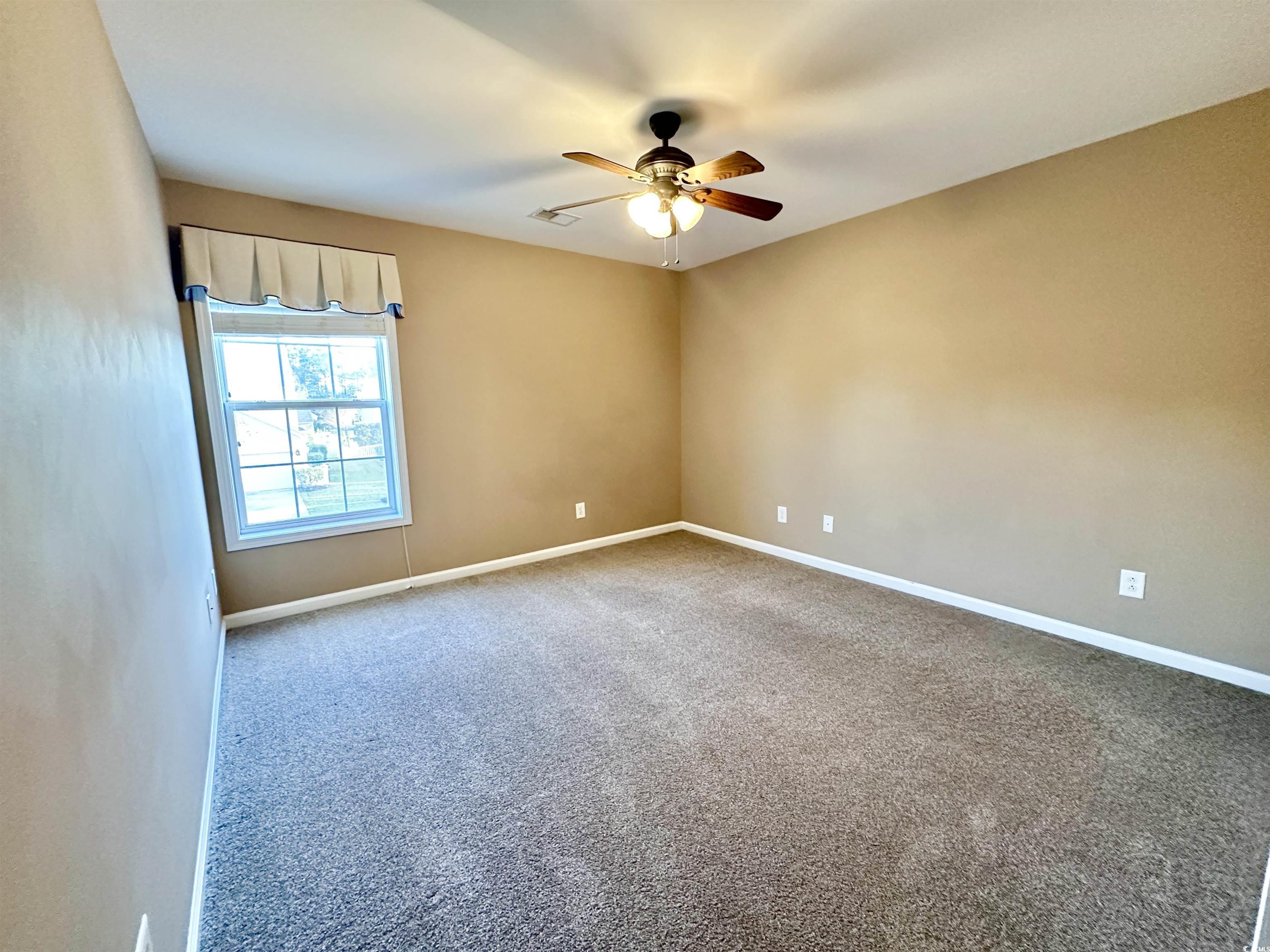 4489 Farm Lake Dr. Property Photo 33