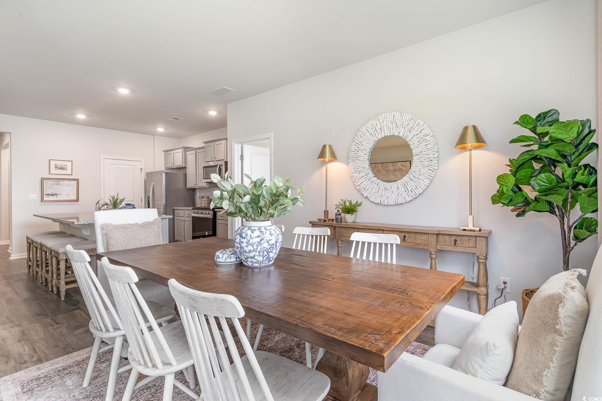 2883 Riverboat Way Property Photo 8